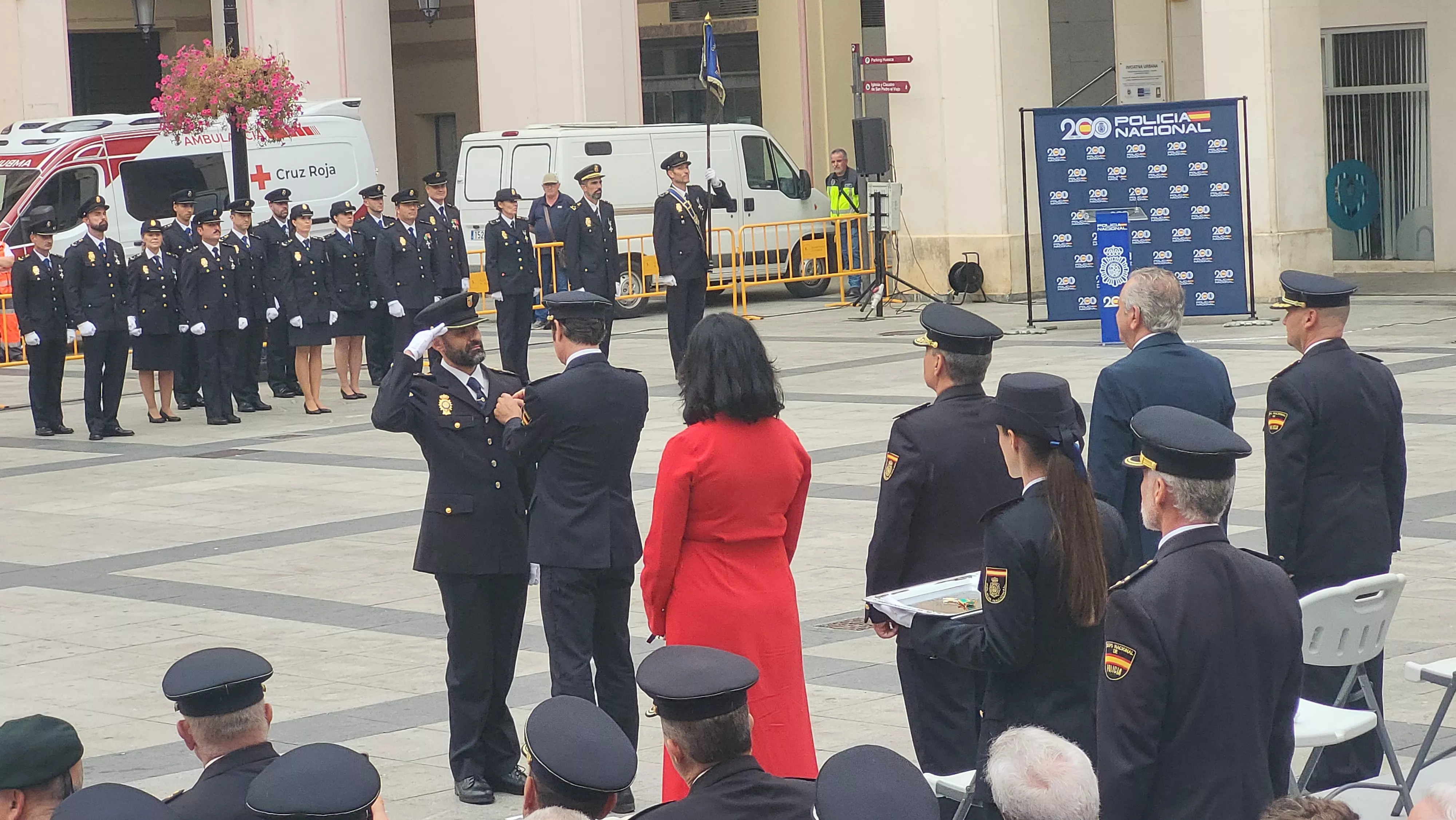 Celebración del Día de la Policía Nacional en Huesca. Foto Mercedes Manterola