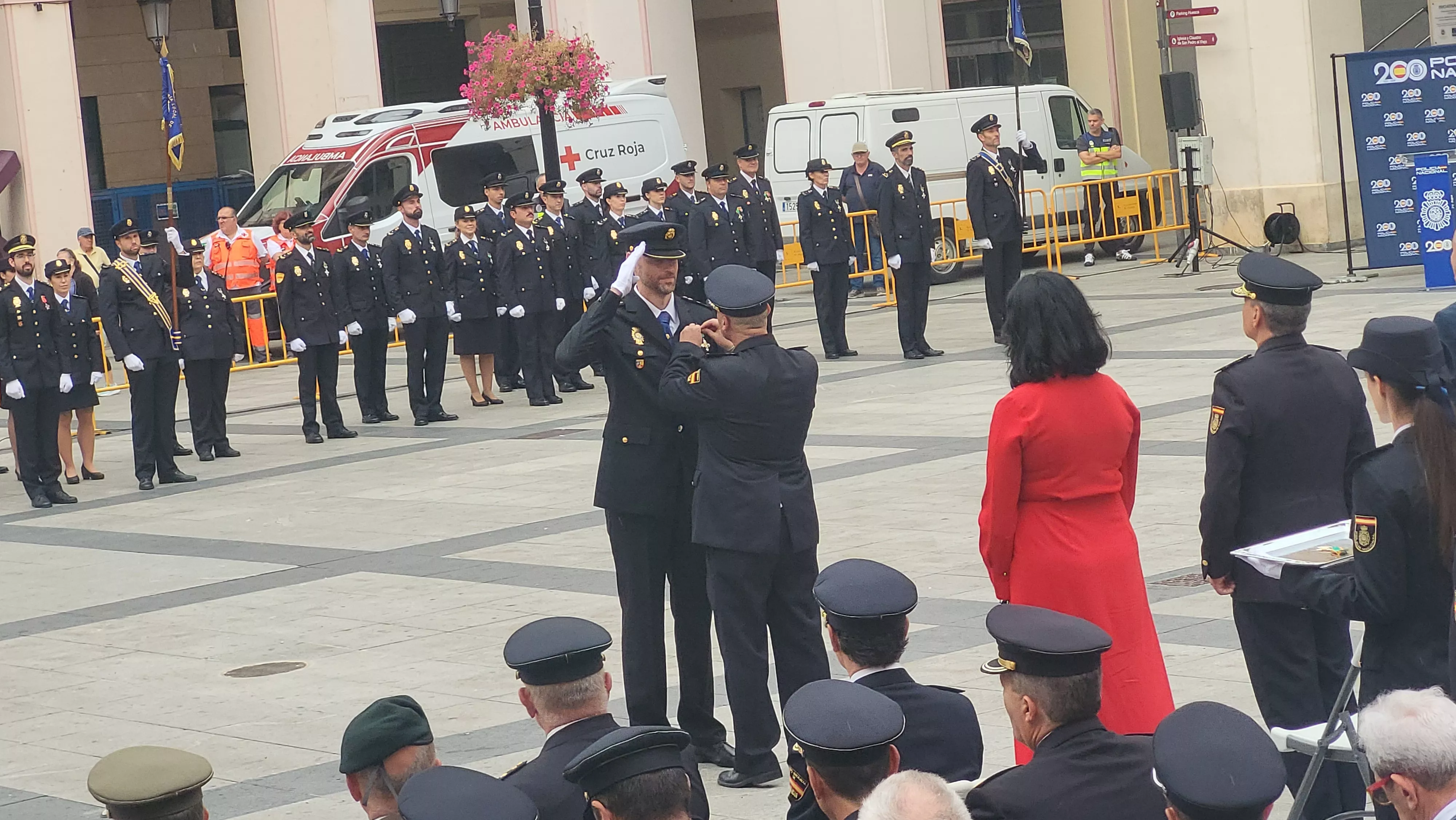 Celebración del Día de la Policía Nacional en Huesca. Foto Mercedes Manterola