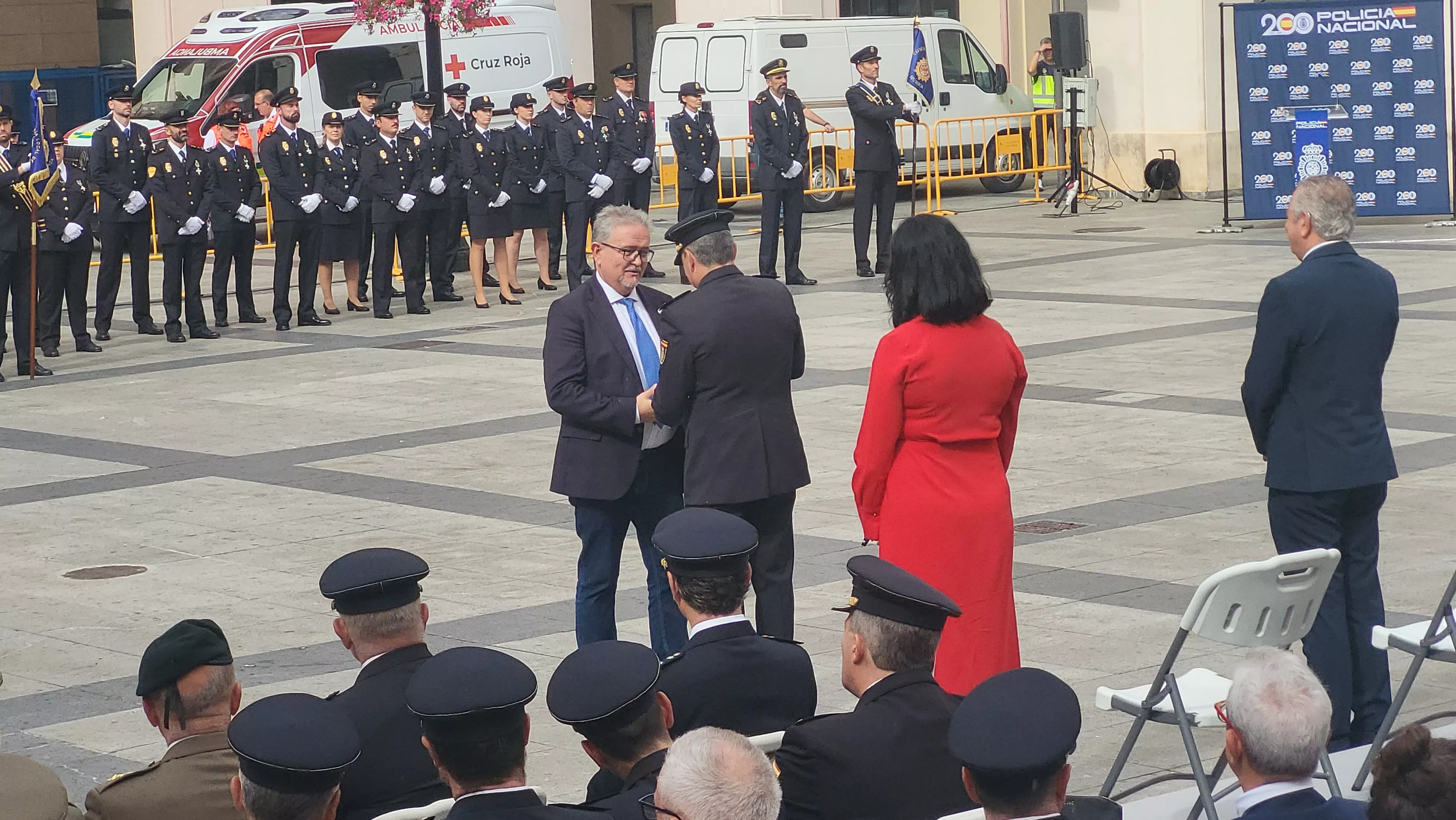 Celebración del Día de la Policía Nacional en Huesca. Foto Mercedes Manterola