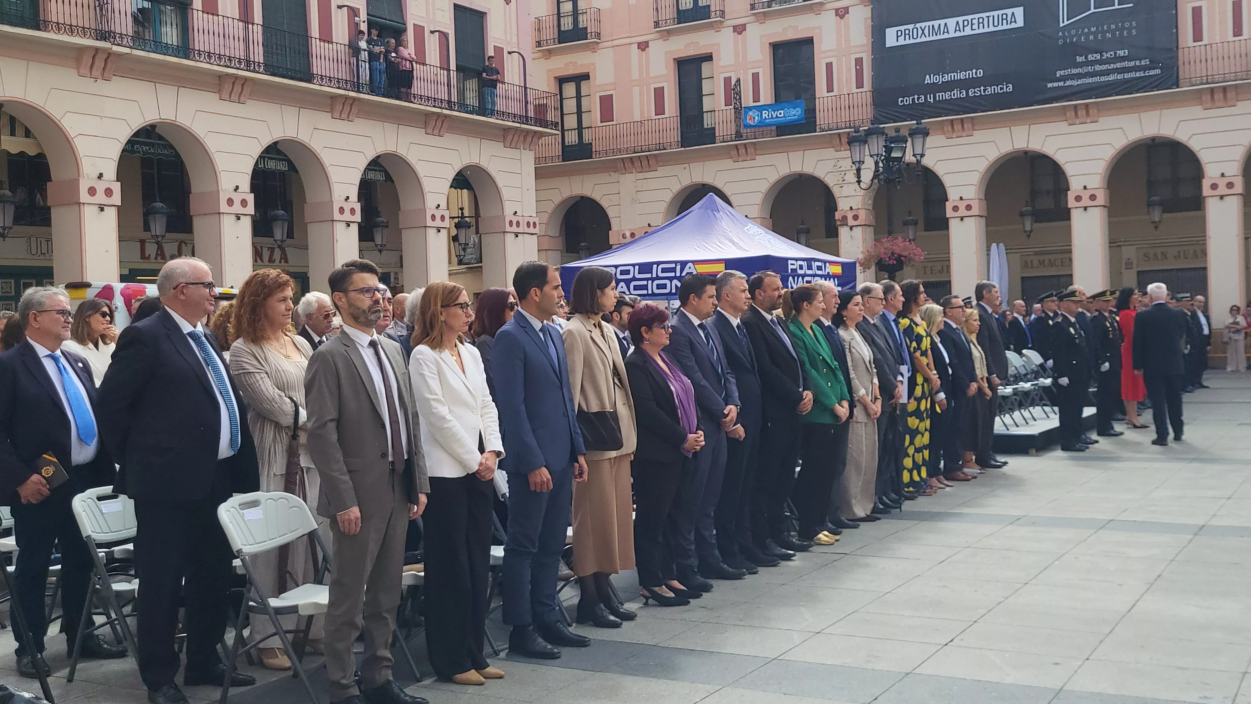 Celebración del Día de la Policía Nacional en Huesca. Foto Mercedes Manterola