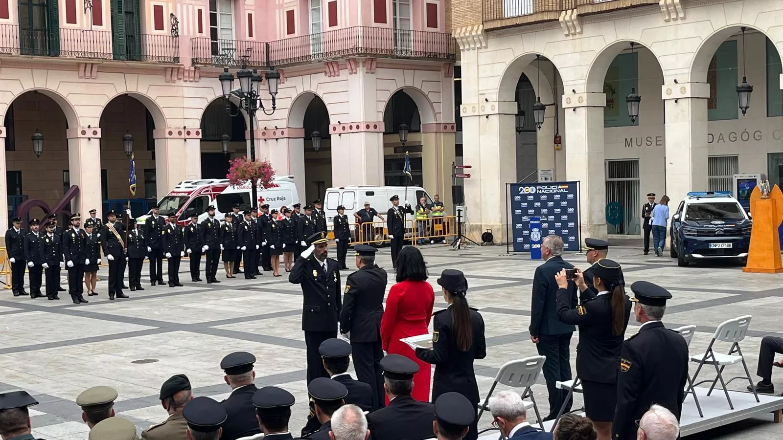 Celebración del Día de la Policía Nacional en Huesca. Foto Mercedes Manterola