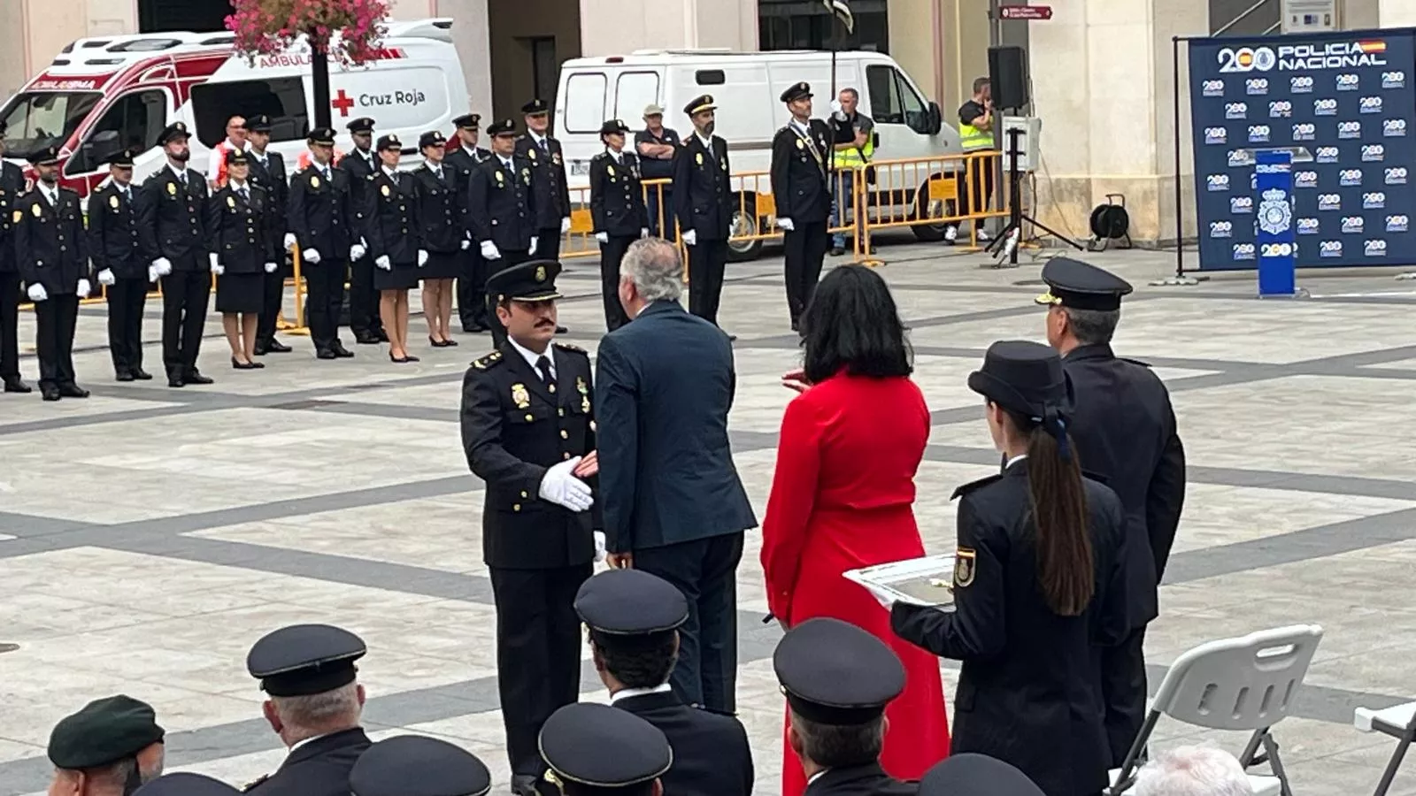 Celebración del Día de la Policía Nacional en Huesca. Foto Mercedes Manterola