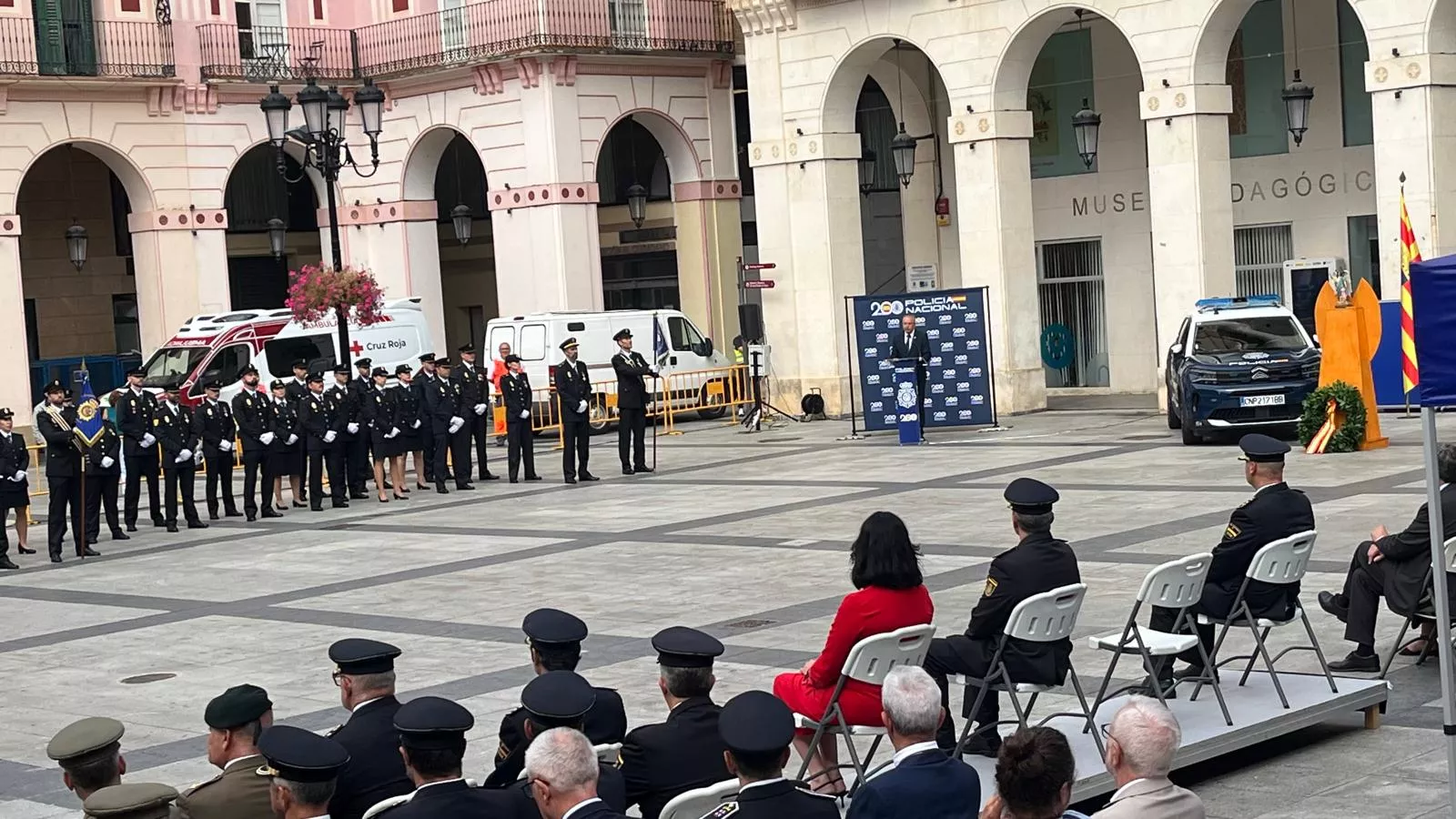 Celebración del Día de la Policía Nacional en Huesca. Foto Mercedes Manterola