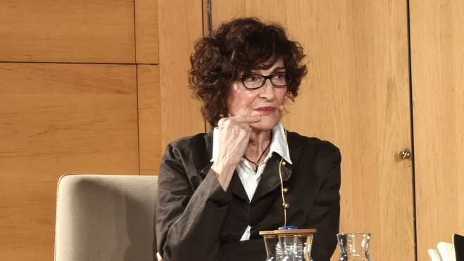 Mercedes Nasarre presenta El Sueño del Psiquiatra en Fundación Ibercaja Huesca.