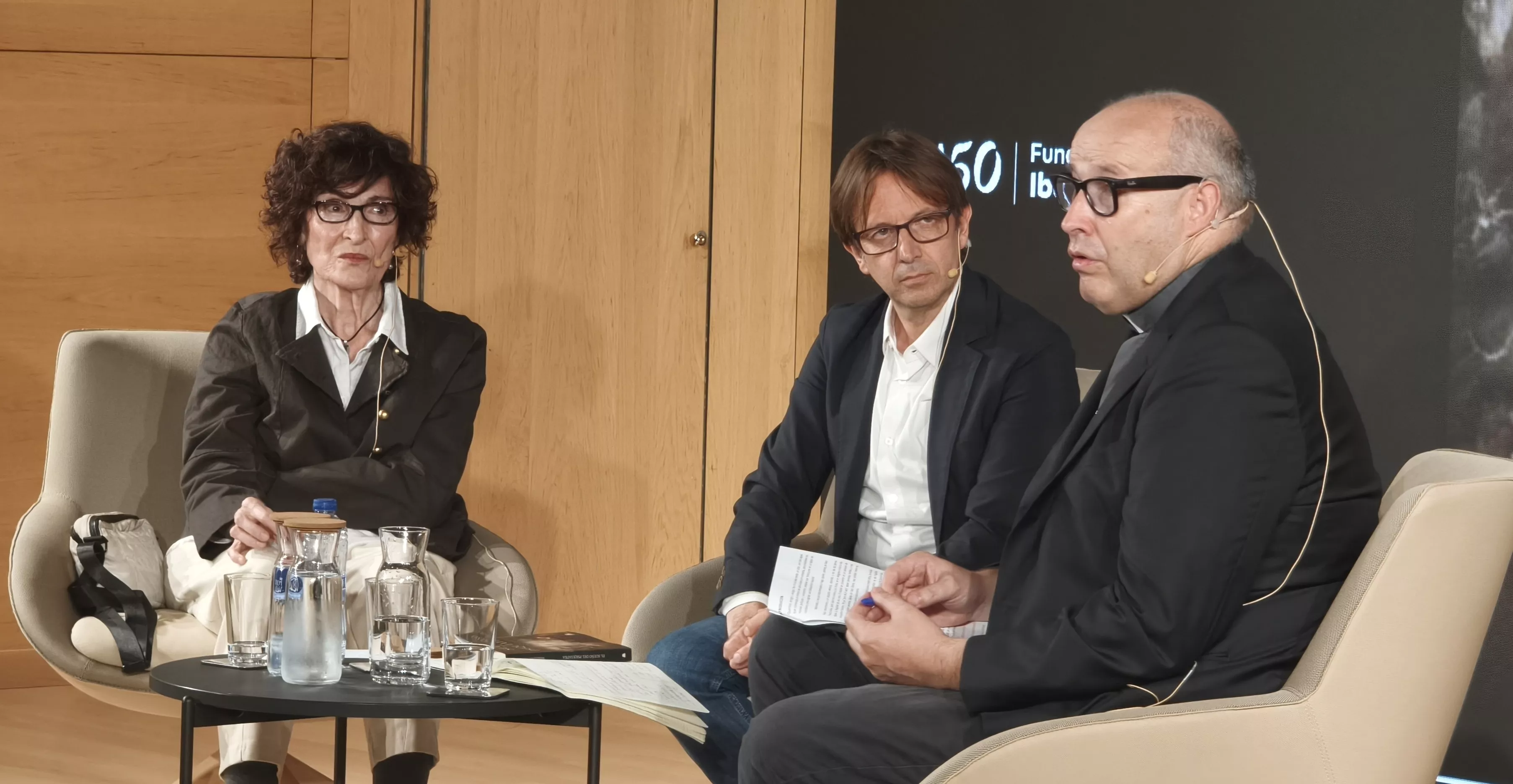Presentación del libro El sueño del psiquiatra de Mercedes Nasarre. Foto María José Sampietro Brosed