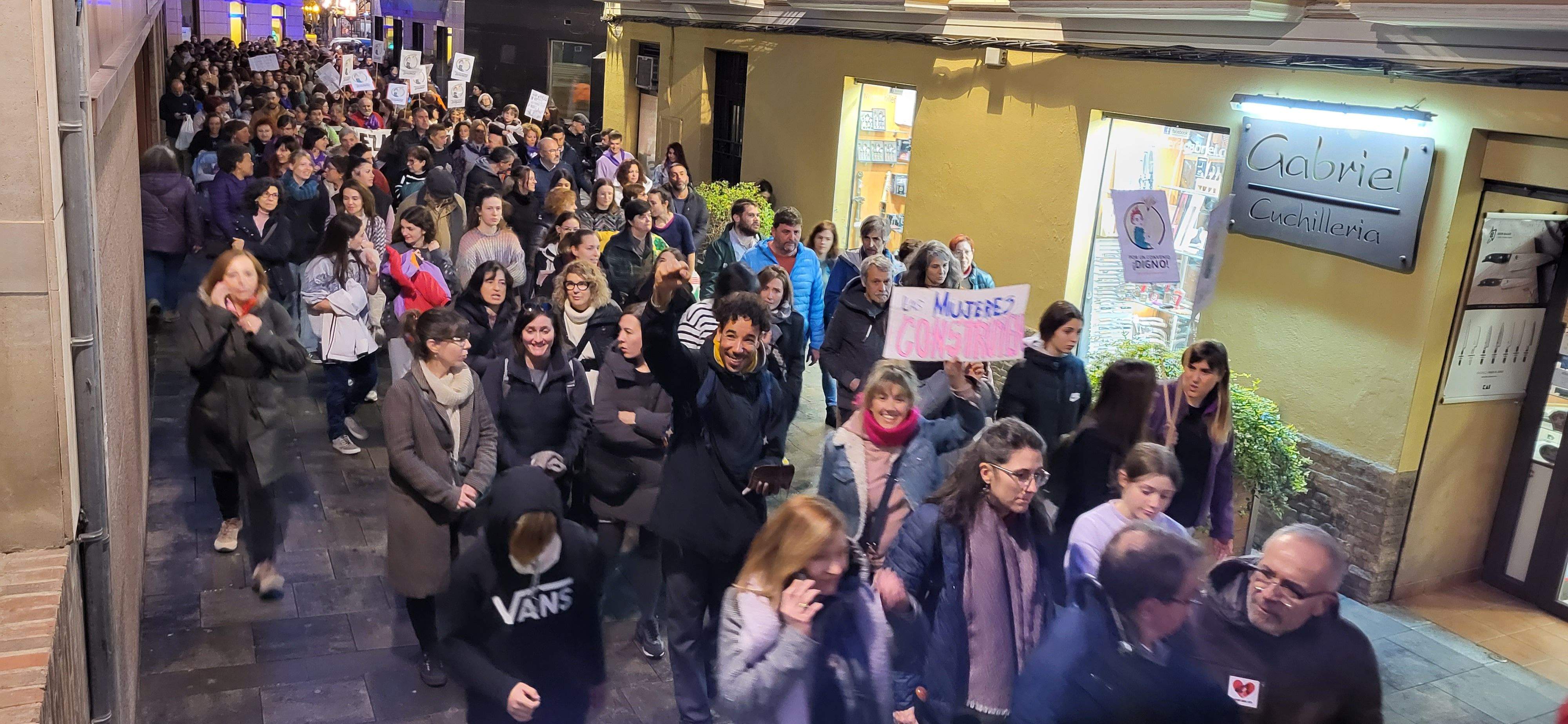 Manifestación por el 8M en Huesca. Foto: Mercedes Manterola