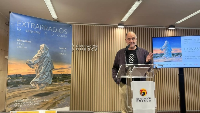 Luis Lles ha presentado la programación de Extrarradios. Foto Mercedes Manterola