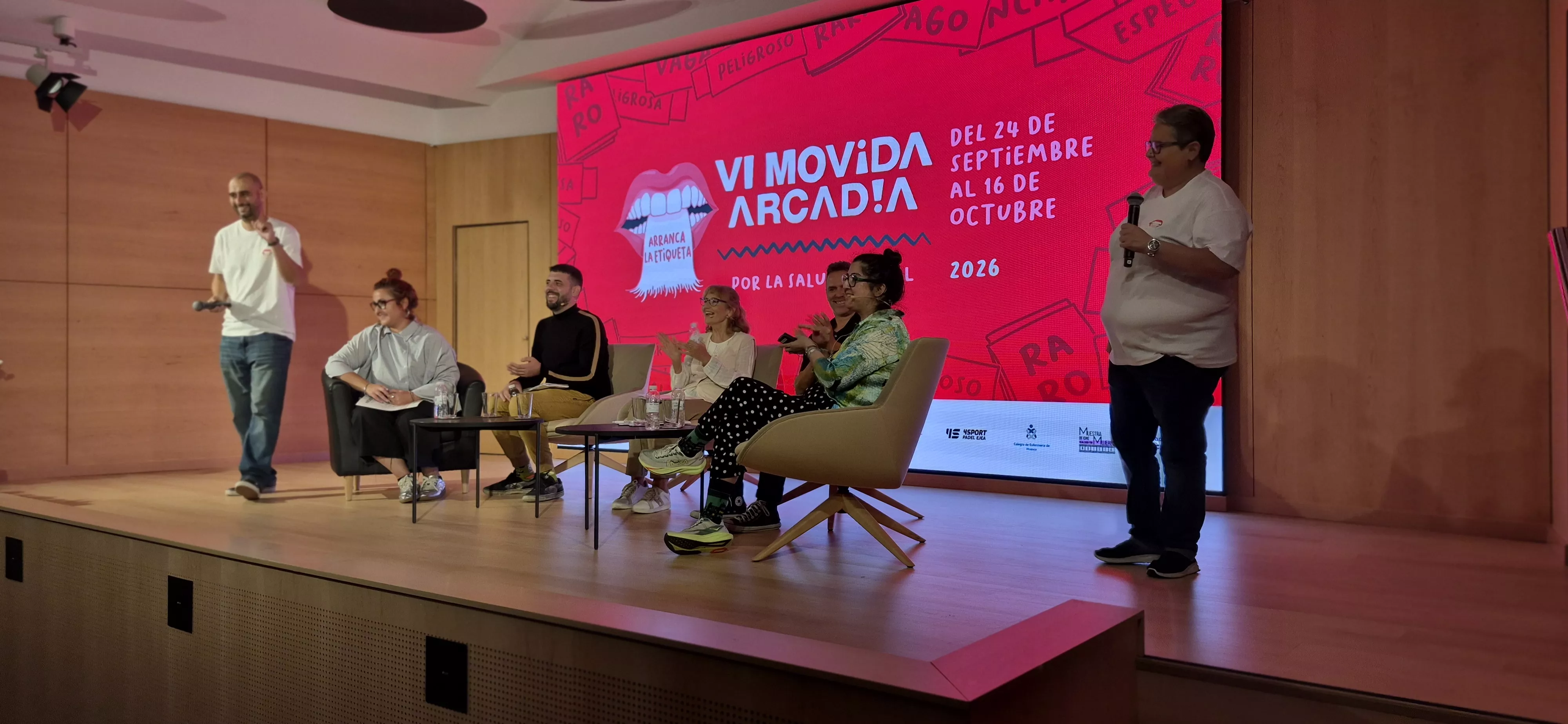 Álex Pijén, Irene Abad, Joseba Verdugo, Reyes Cortés, Juan Carlos Azón, Viviana Carmona y Marta Villuendas. Foto Myriam Martínez
