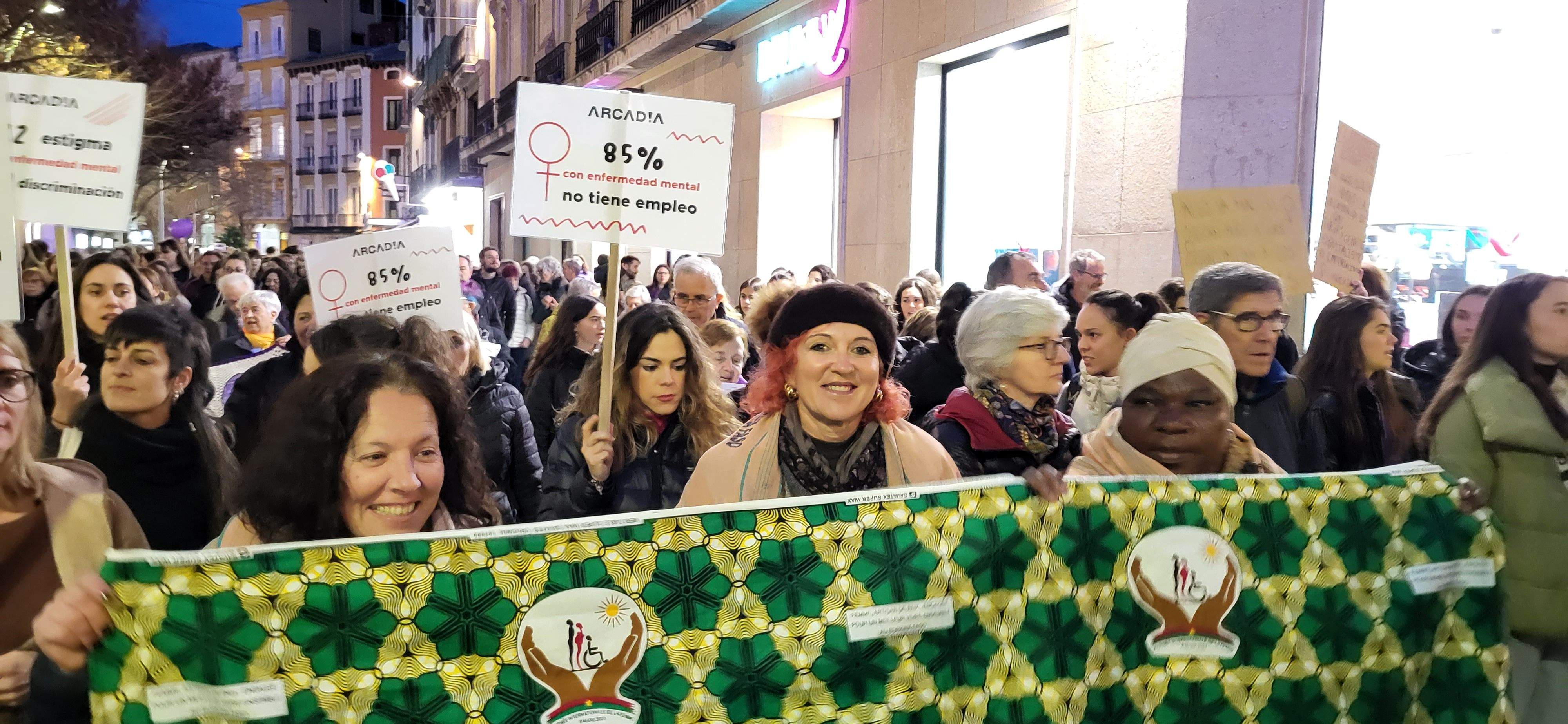 Manifestación por el 8M en Huesca. Foto: Mercedes Manterola