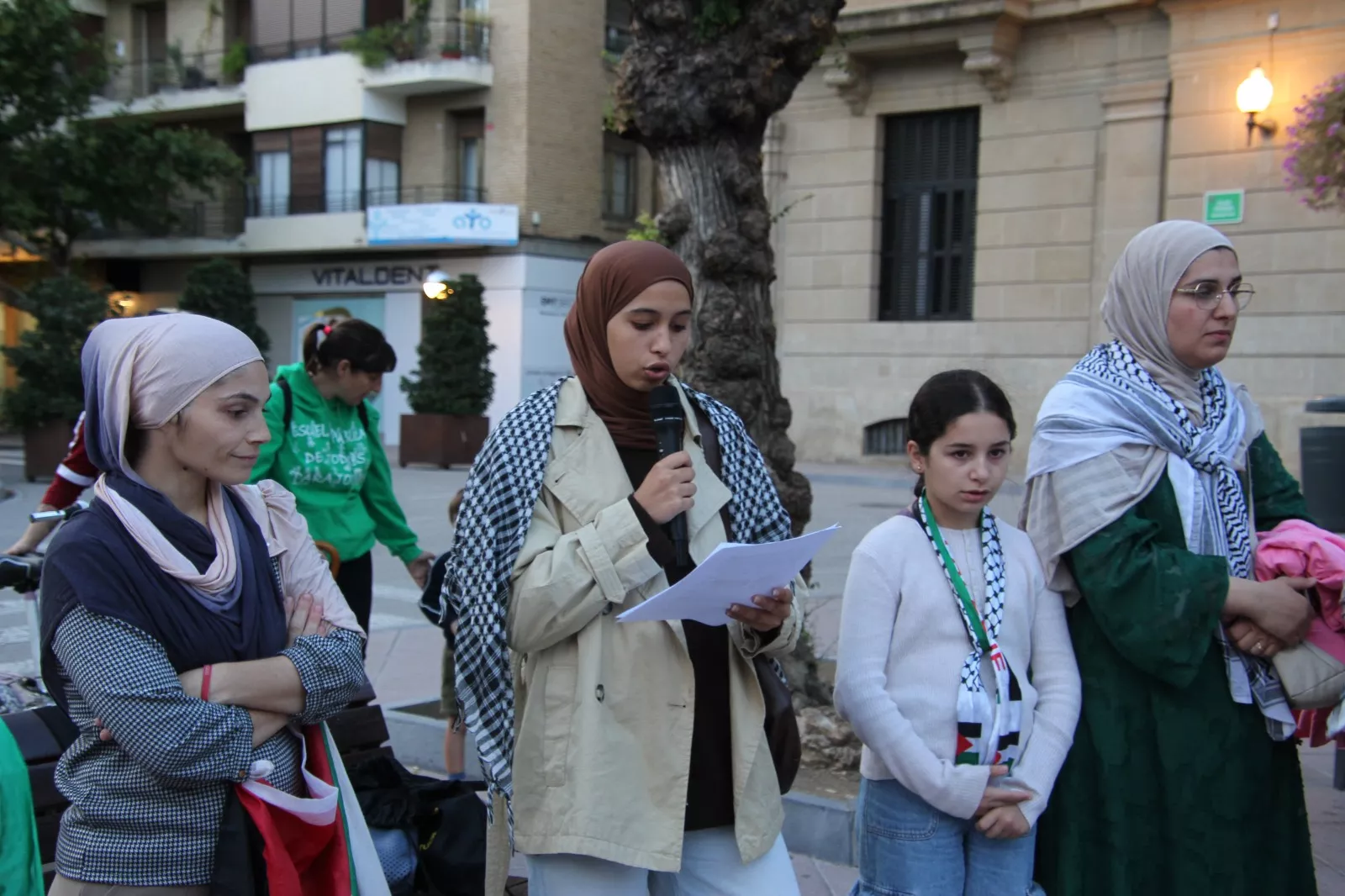 Concentración en apoyo a Palestina en Huesca. Foto: Carlos Neofato
