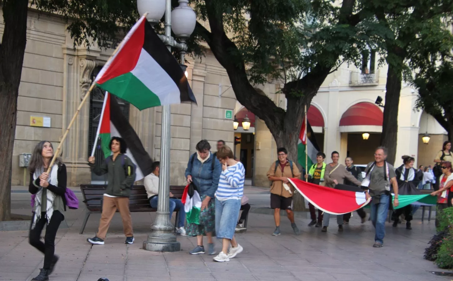 Concentración en apoyo a Palestina en Huesca. Foto: Carlos Neofato