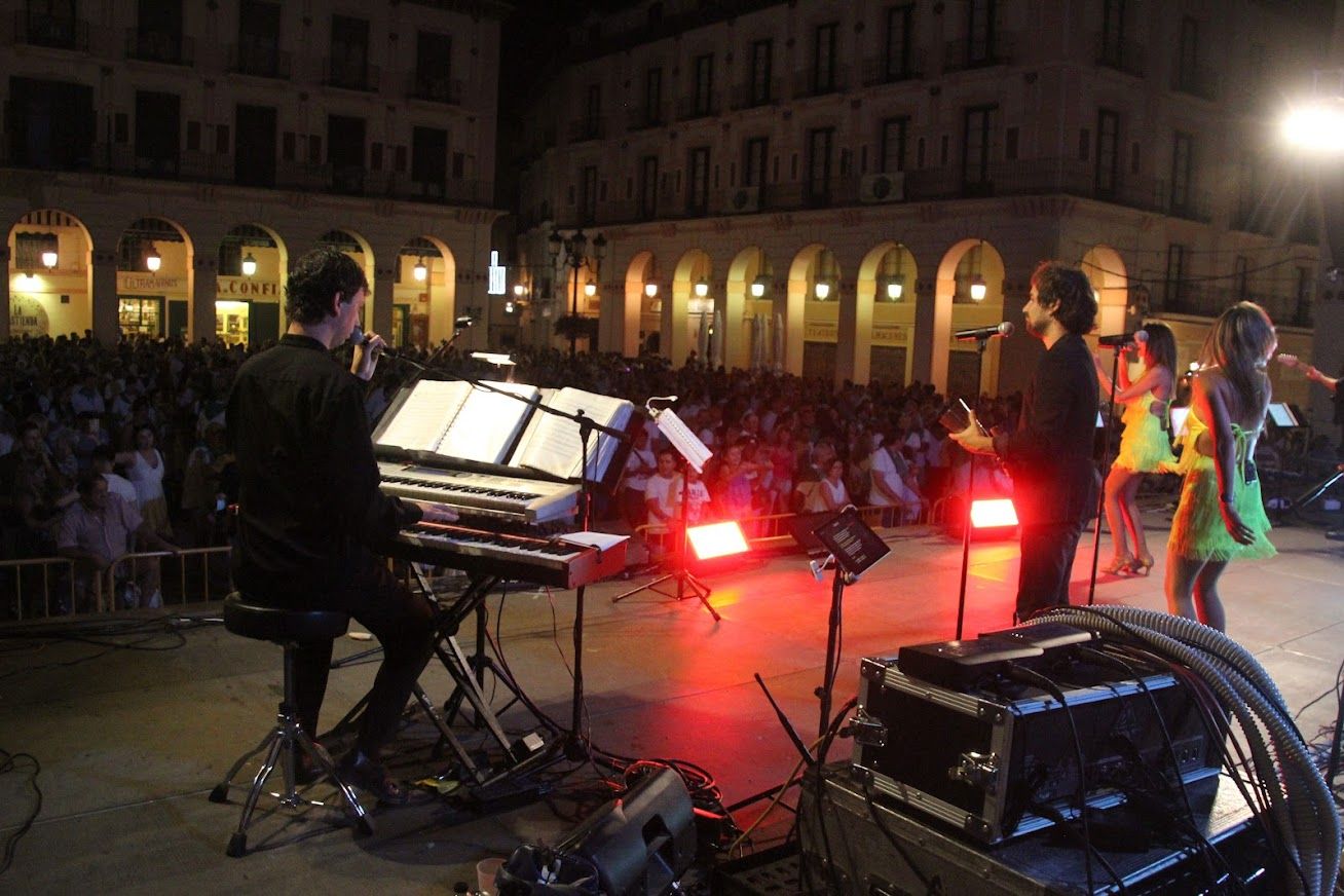 Orquesta Cimarrón. Foto Carlos Neofato 