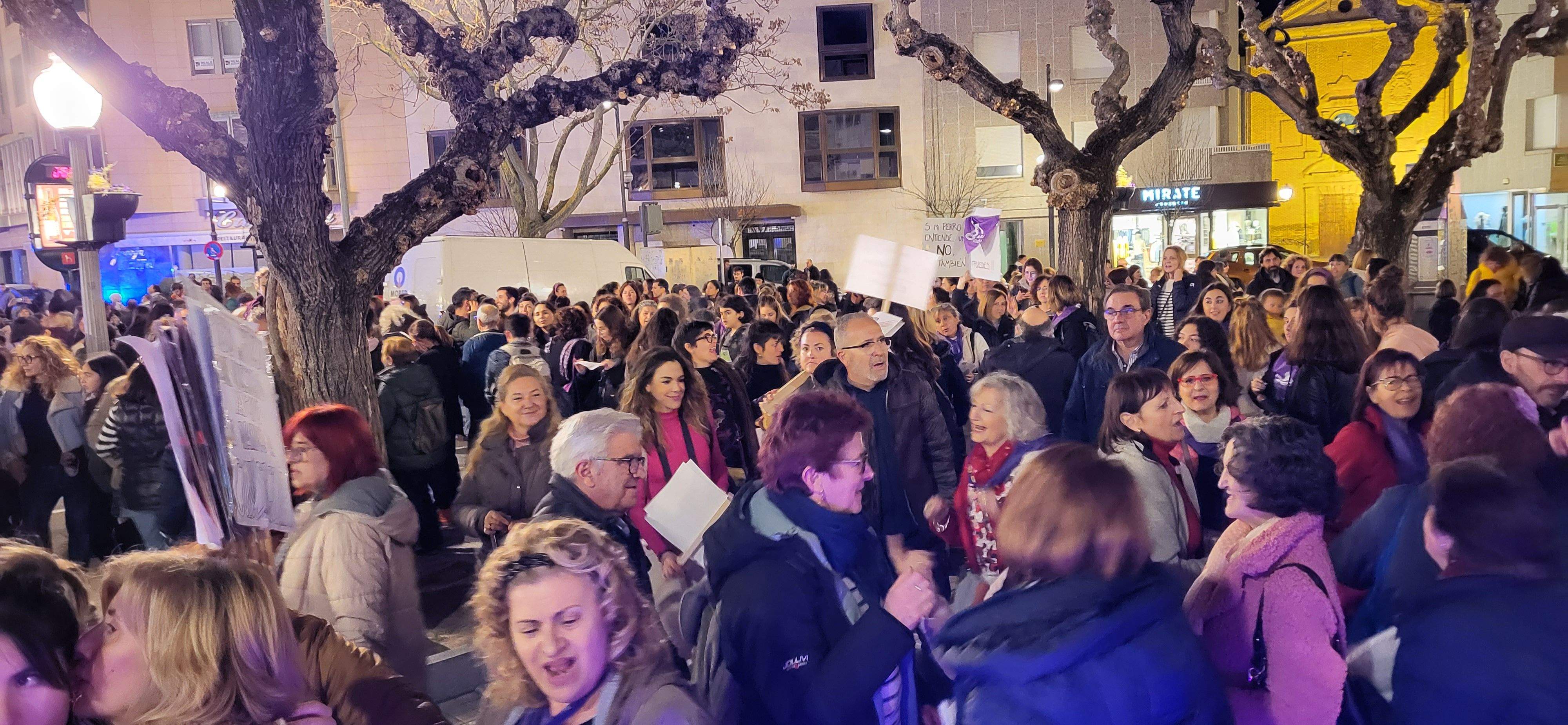 Manifestación por el 8M en Huesca. Foto: Mercedes Manterola