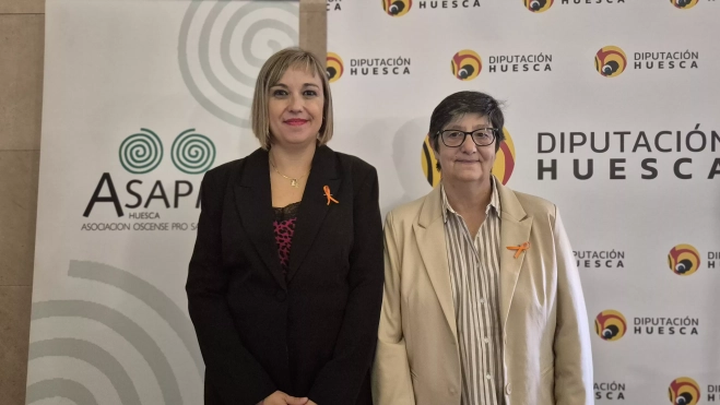 Eva Grasa y Conchi López. Jornada de la Federación Salud Mental Aragón y Asapme Huesca. Foto Myriam Martínez