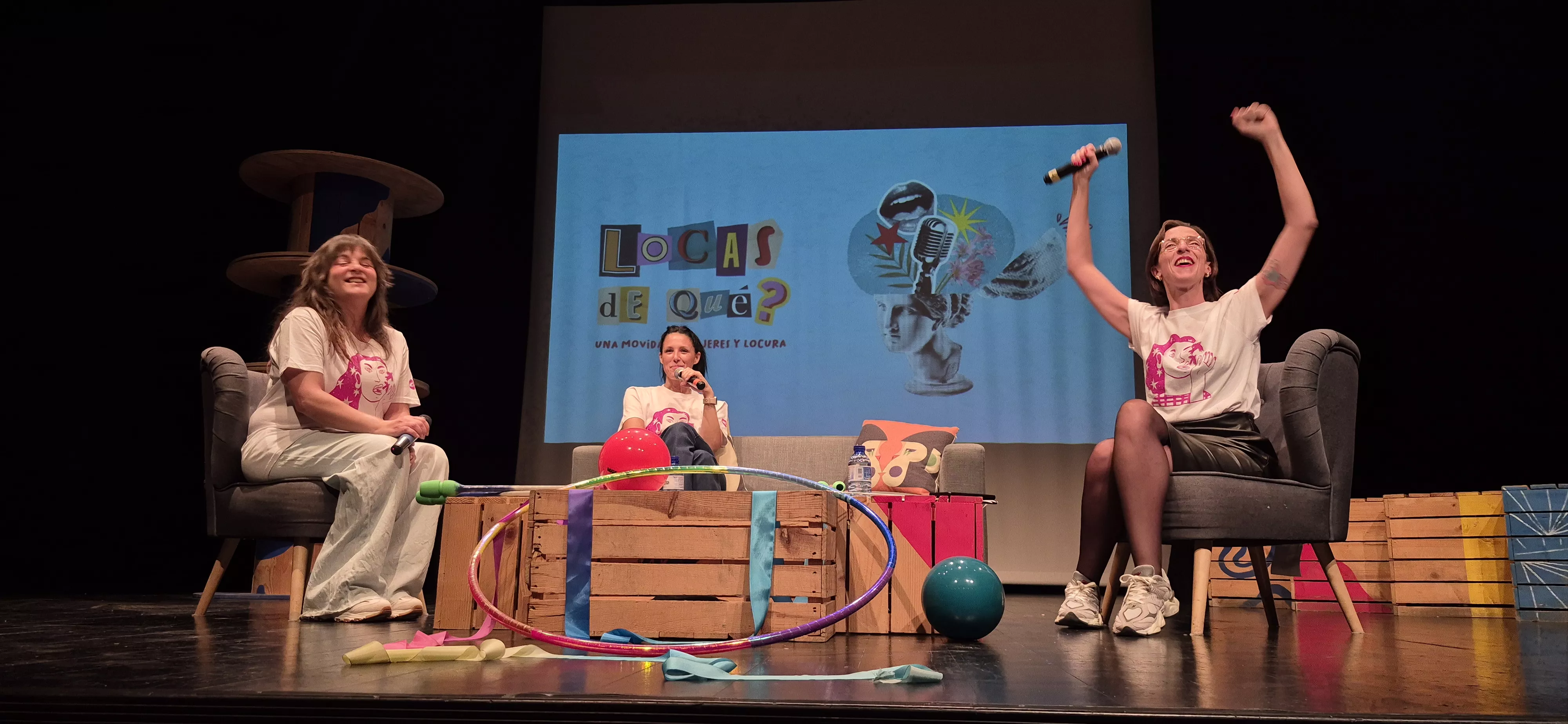 Programa en directo de "Locas de qué" con Tania Lamarca. Foto Myriam Martínez