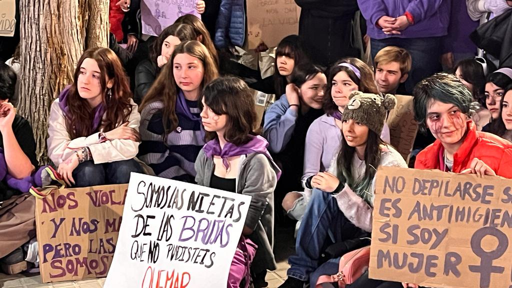 Manifestación por el 8M en Huesca. Foto: Mercedes Manterola