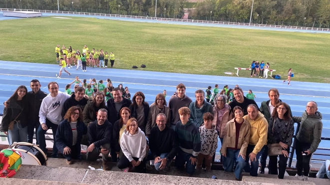 Las zoitistas han tenido una gran grada de animación. Las zoitistas han tenido una gran grada de animación.