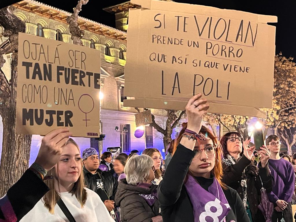 Manifestación por el 8M en Huesca. Foto: Mercedes Manterola