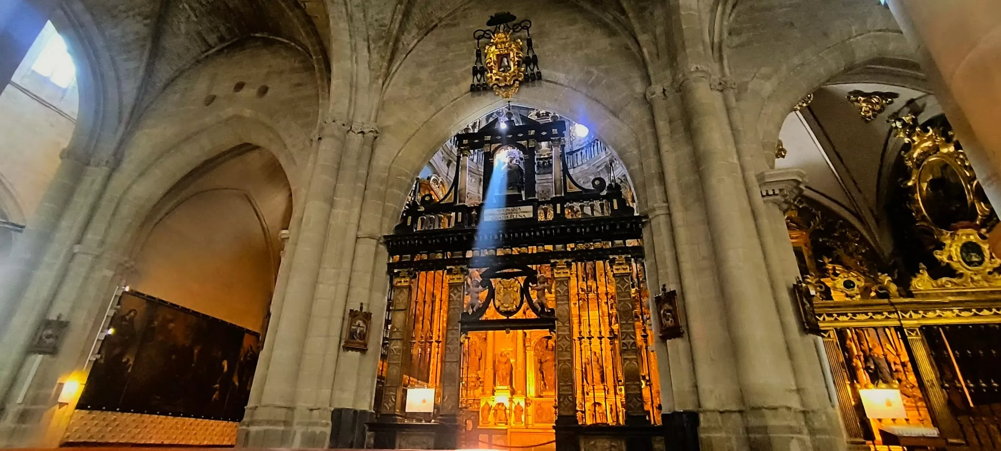 Asoleo de la Inmaculada Concepción en la Catedral de Huesca. Foto Joaquín Sarvisé