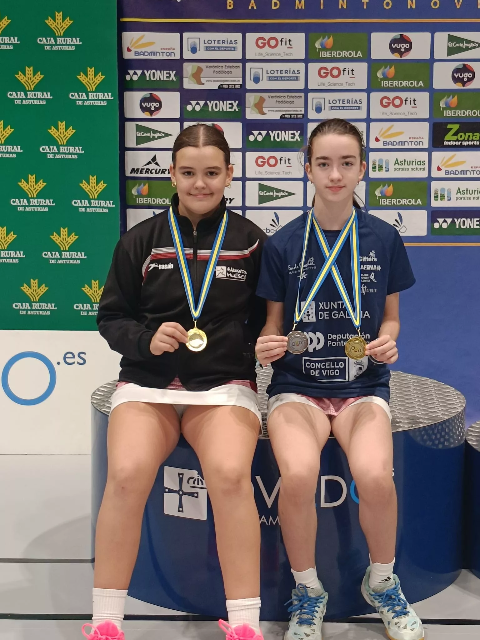 Lucía Rodríguez, izquierda, campeona dobles femenino en Oviedo (1)