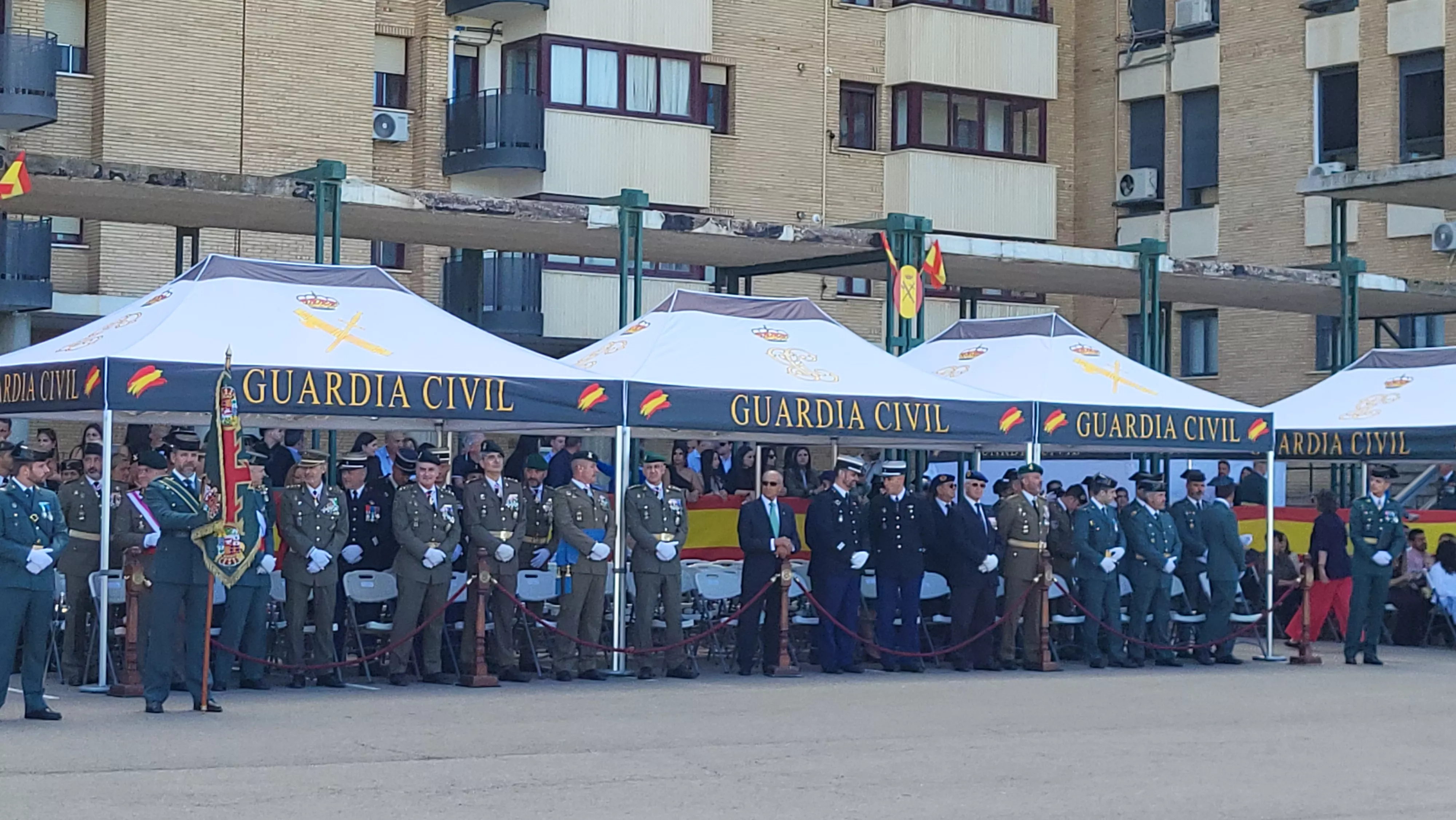 Celebración de la Guardia Civil de su festividad de la Virgen del Pilar en Huesca. Foto Mercedes Manterola
