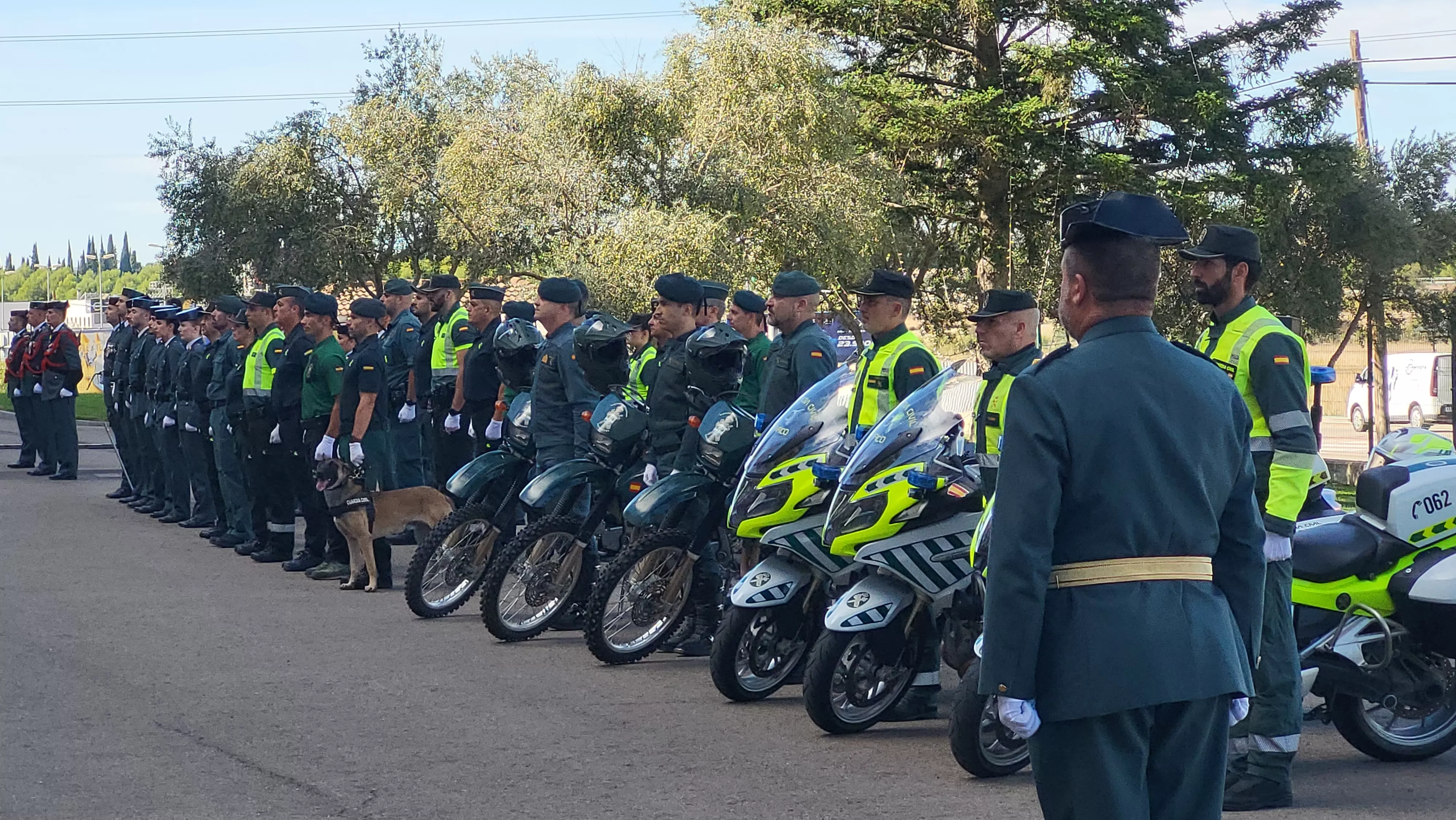 Celebración de la Guardia Civil de su festividad de la Virgen del Pilar en Huesca. Foto Mercedes Manterola
