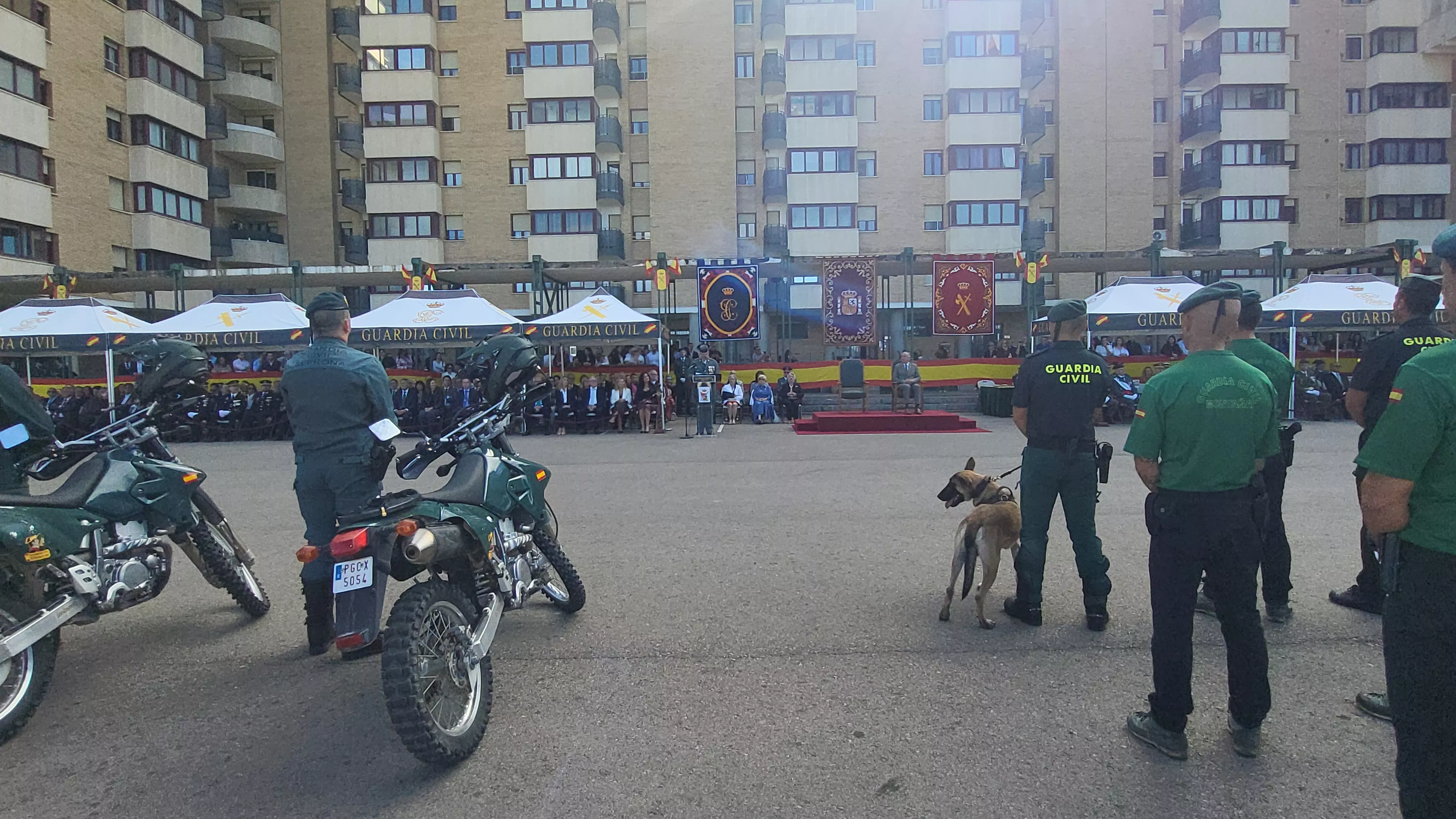 Celebración de la Guardia Civil de su festividad de la Virgen del Pilar en Huesca. Foto Mercedes Manterola