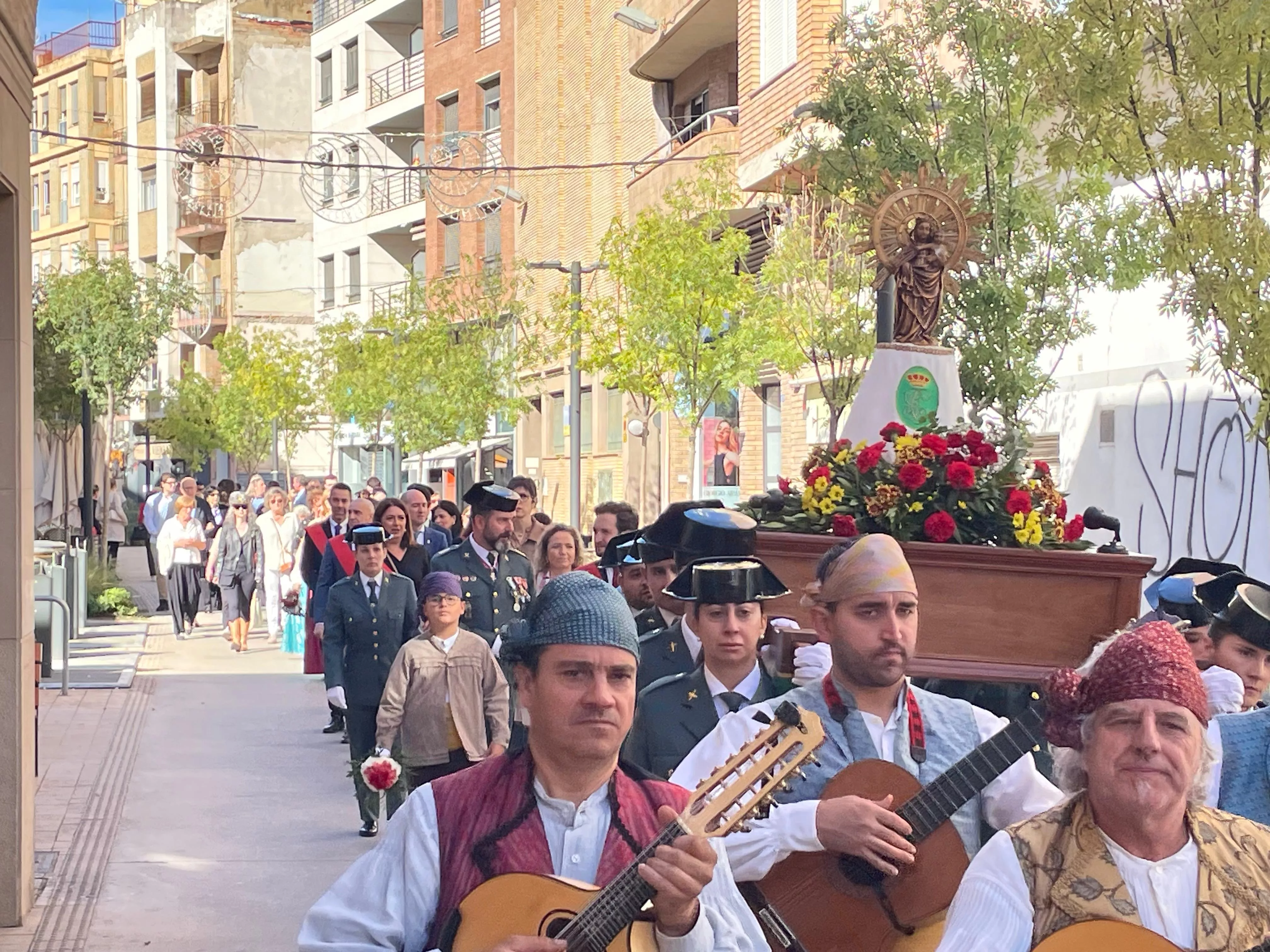Virgen del Pilar, patrona de la Guardia Civil, en Monzón