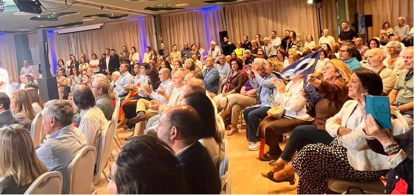 Acto público de Alberto Núñez Feijóo en Huesca. Foto Mercedes Manterola