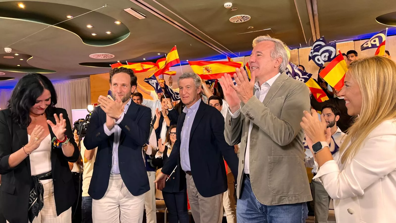 Acto público de Alberto Núñez Feijóo en Huesca. Foto Mercedes Manterola