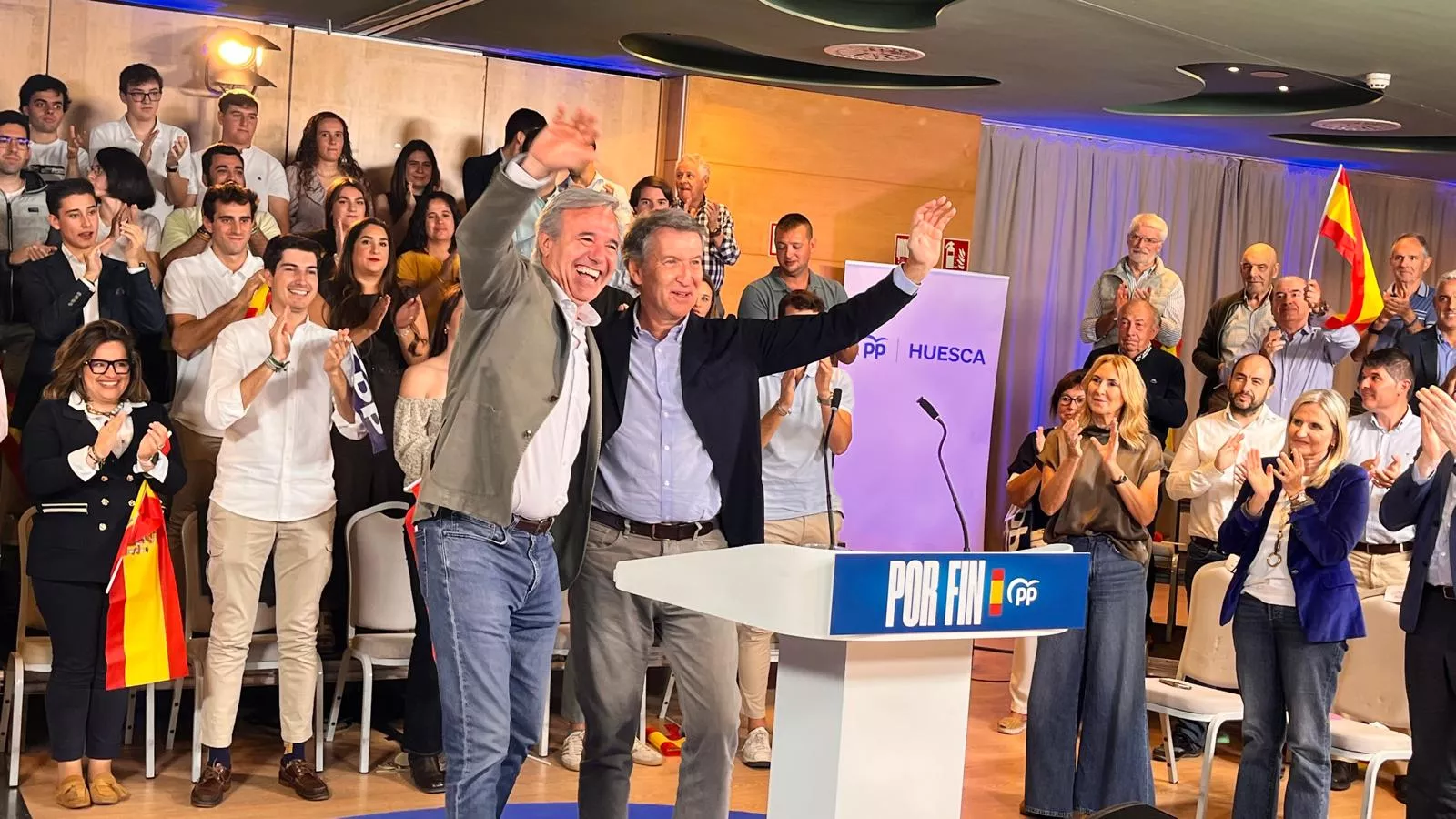 Acto público de Alberto Núñez Feijóo en Huesca. Foto Mercedes Manterola