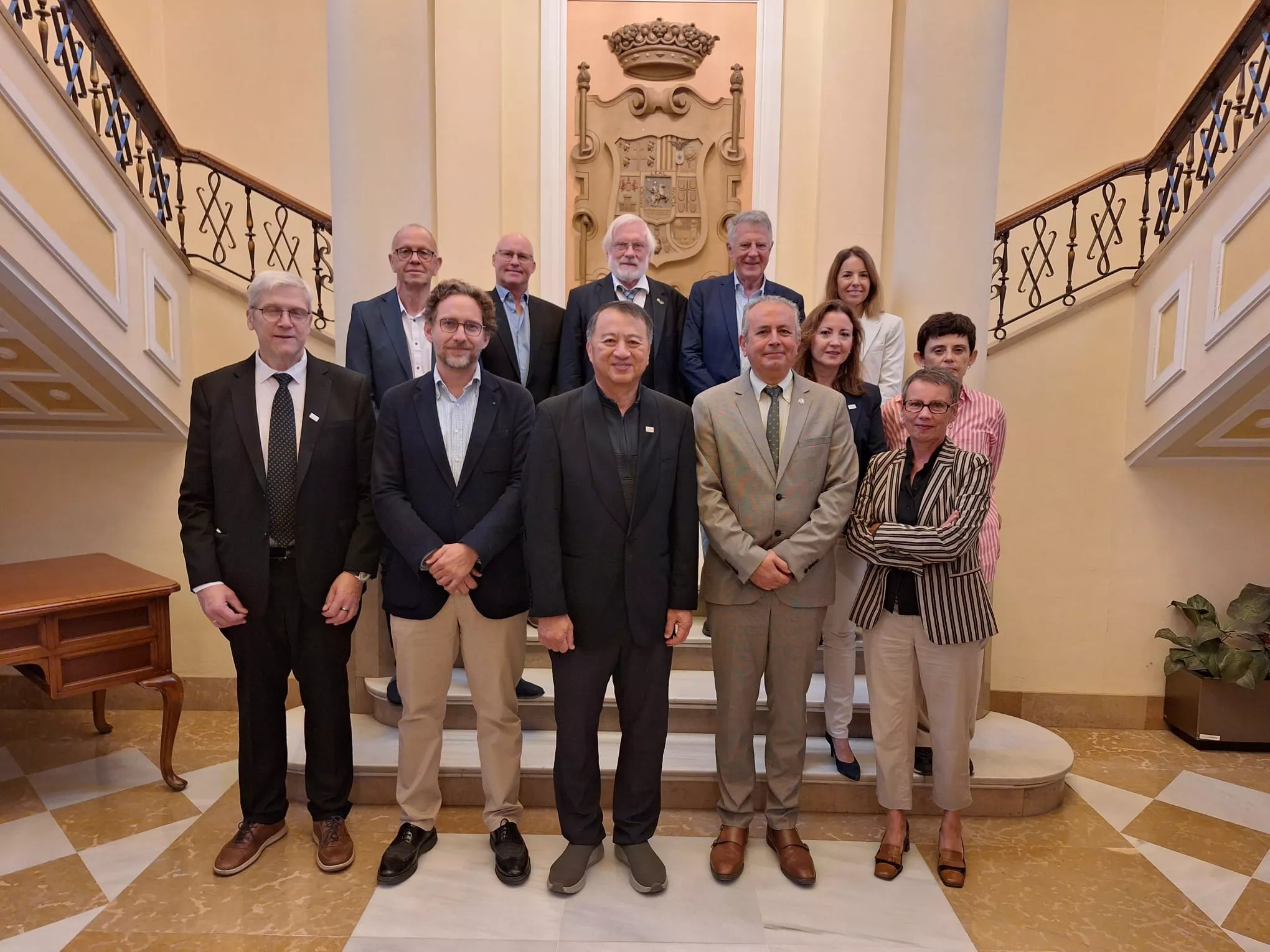  Carlos Campo con miembros del Comité Ejecutivo de la Asociación Internacional de la Inspección de Trabajo.