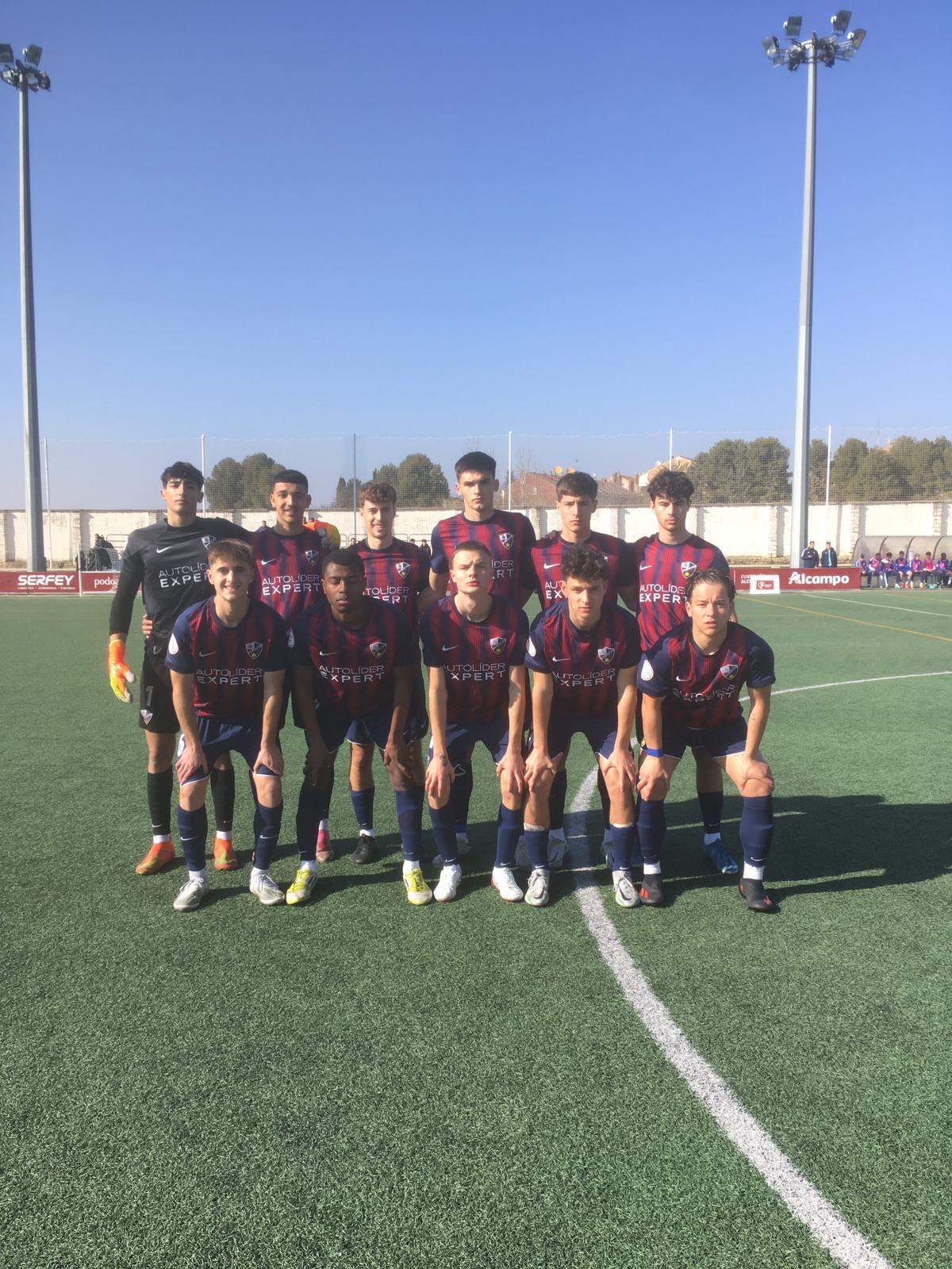 Formación inicial que presentó el Huesca DHJ ante el Zaragoza el pasado sábado. Este jueves, partido amistoso ante Osasuna en Sabiñánigo.