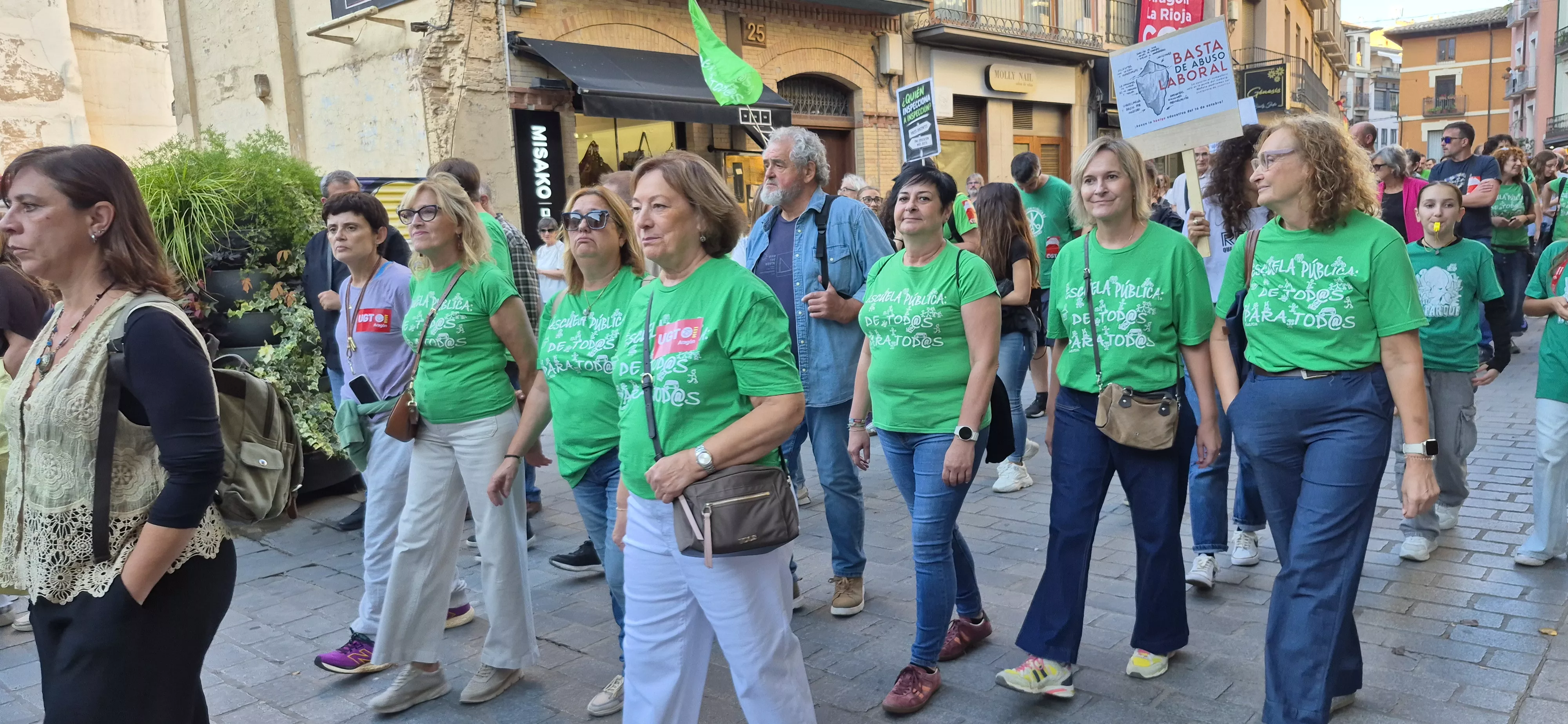 Manifestación de educación en Huesca. Foto Myriam Martínez