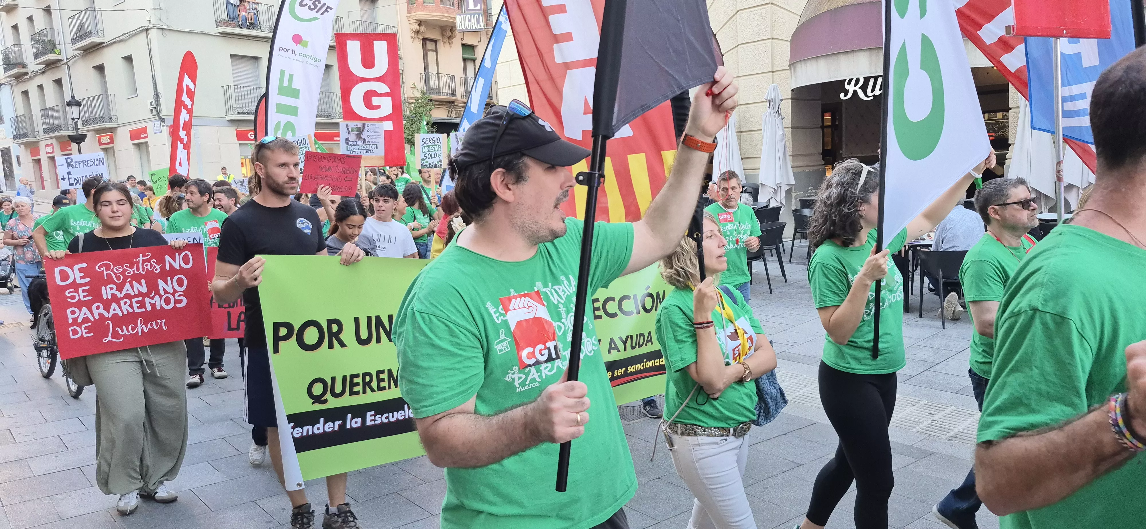 Manifestación de educación en Huesca. Foto Myriam Martínez