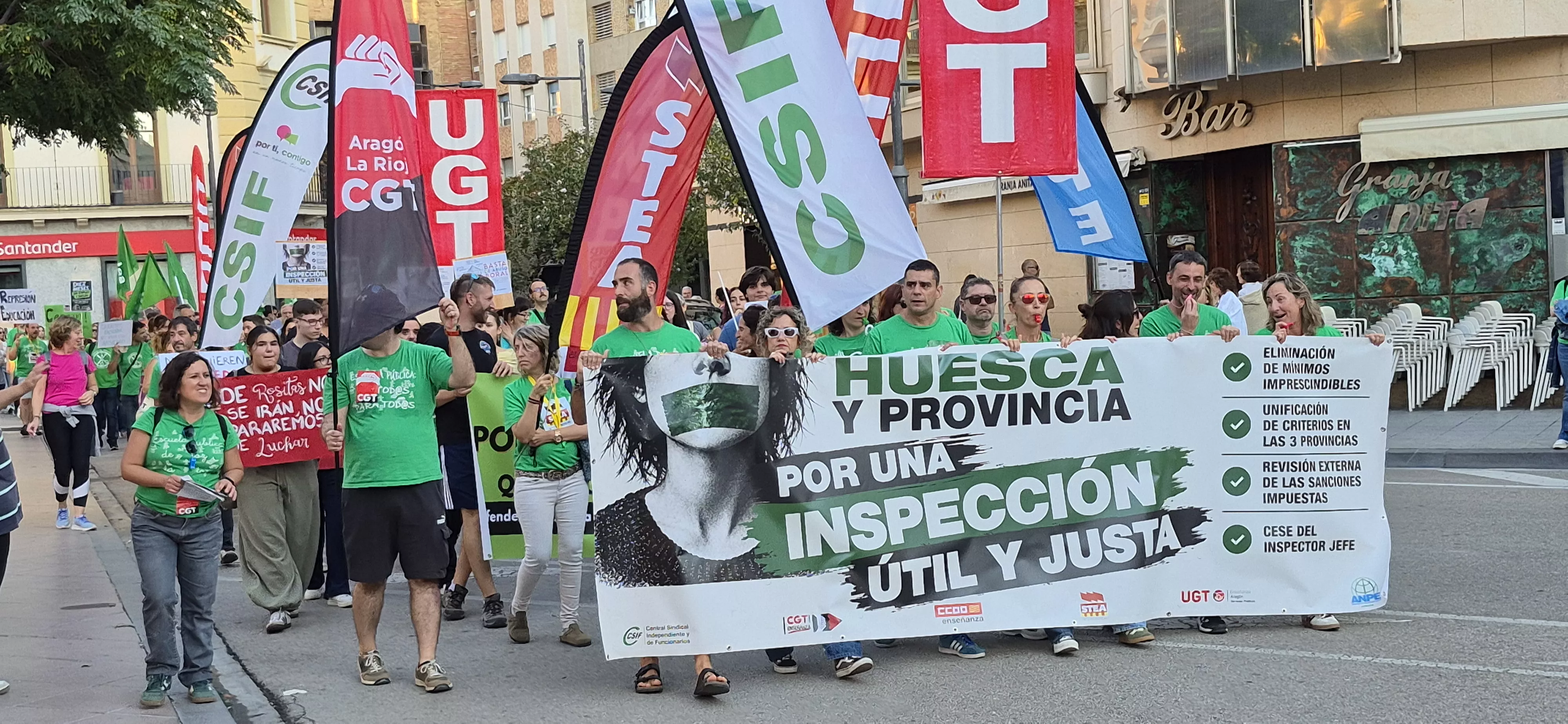 Manifestación de educación en Huesca. Foto Myriam Martínez