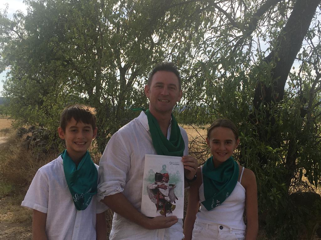 Roberto Ciria y sus hijos.