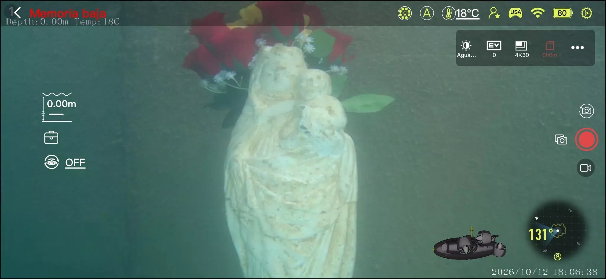 Ofrenda a la Virgen del Pilar en el embalse de El Grado.
