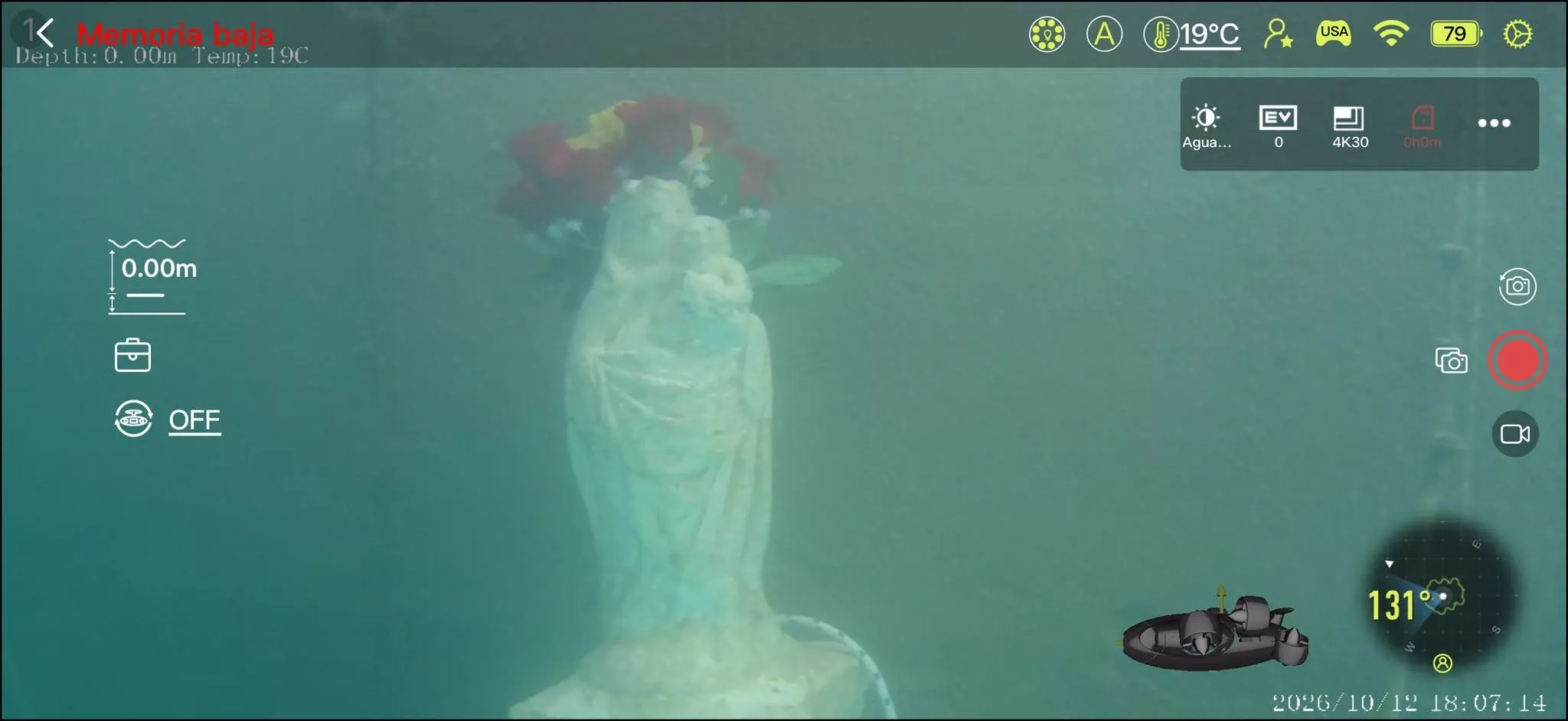 Ofrenda a la Virgen del Pilar en el embalse de El Grado.