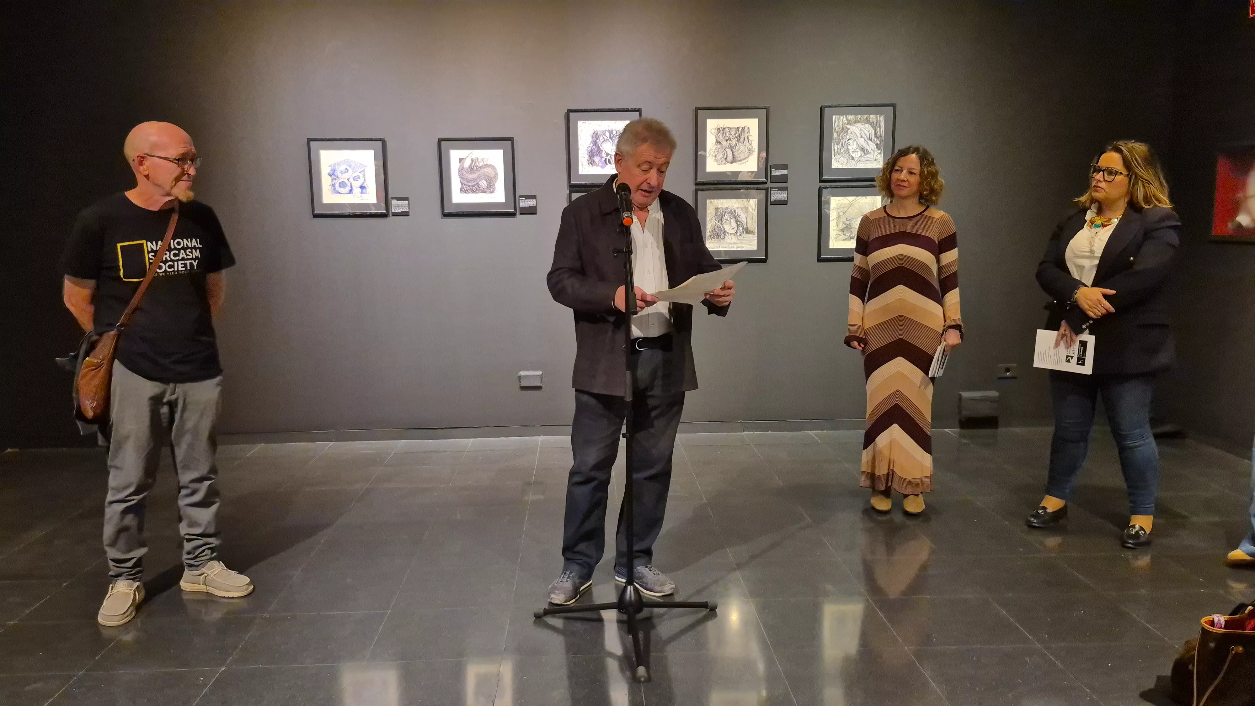 Exposición de Chesús Salcedo en el Centro Cultural Manuel Benito Moliner. Foto Myriam Martínez
