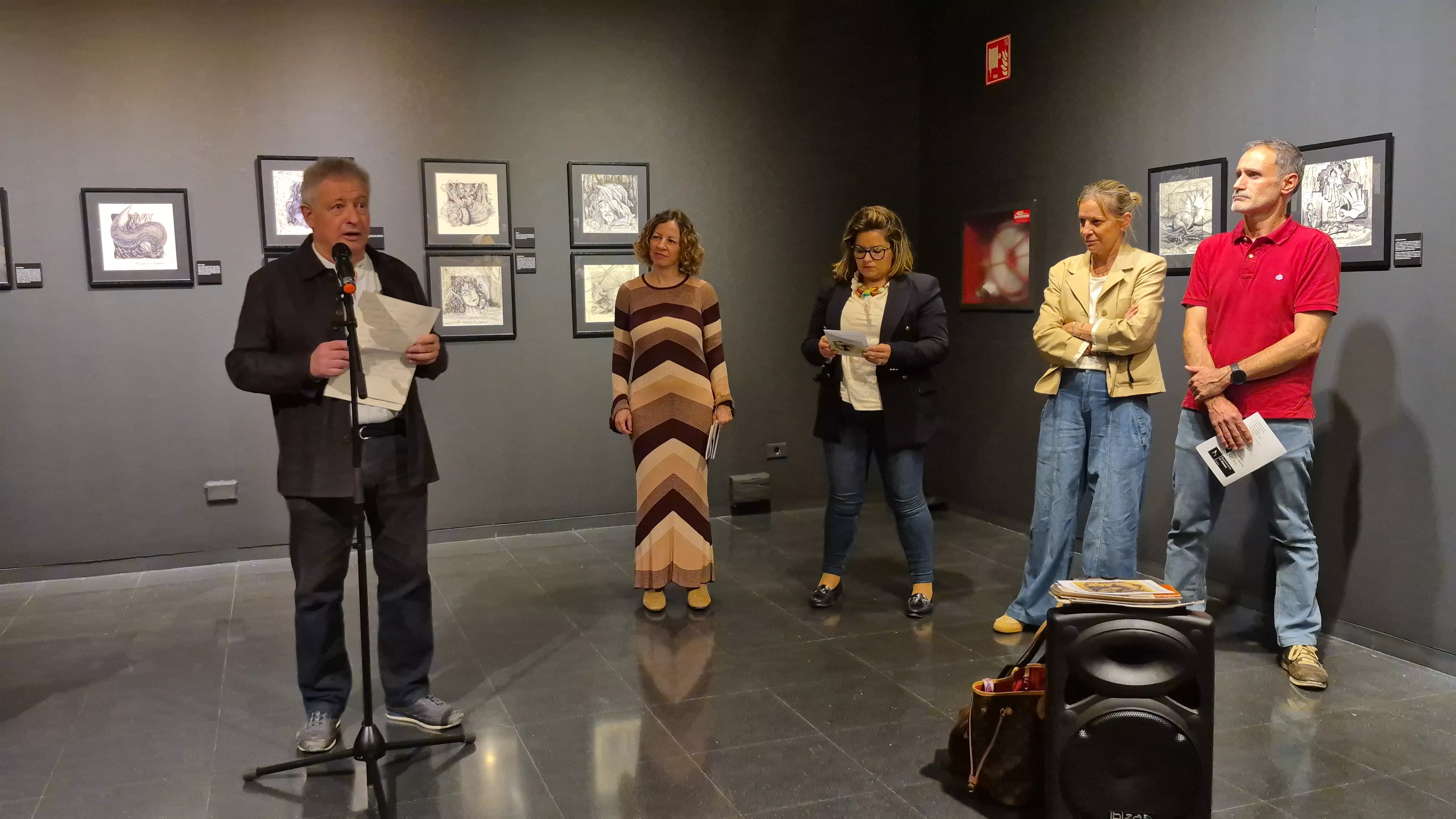 Exposición de Chesús Salcedo en el Centro Cultural Manuel Benito Moliner. Foto Myriam Martínez