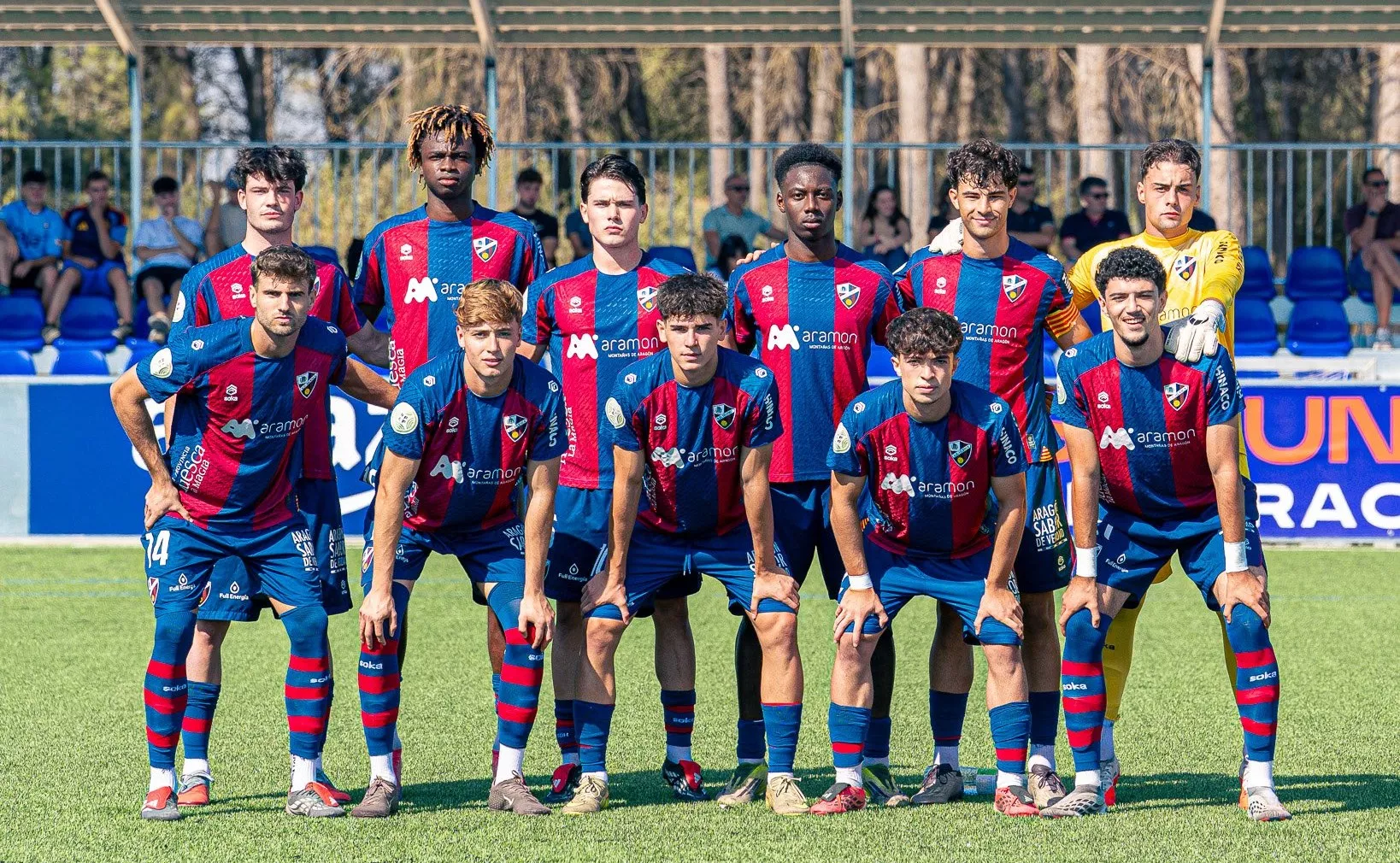 Once del Huesca B en un partido de esta temporada en la Base Aragonesa. Foto: Cantera SD Huesca