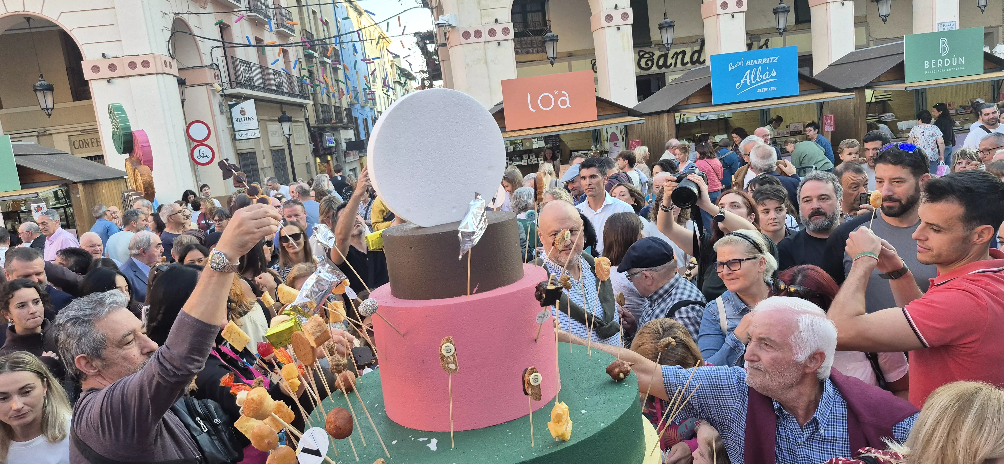 Inauguración de la feria Huesca es dulce. Foto Myriam Martínez
