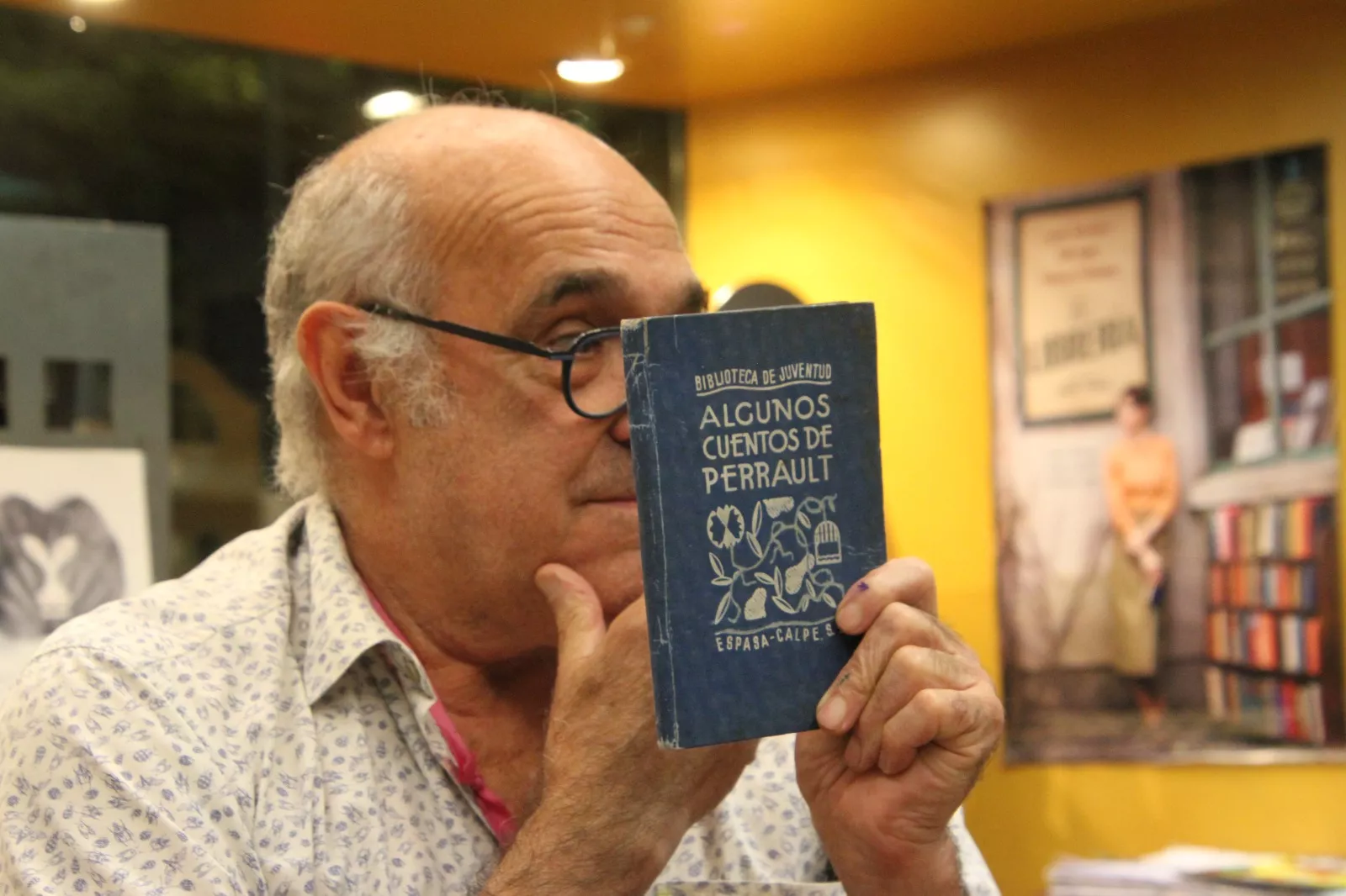 Presentación del libro 77 Gregerías o chilindrinas coloreadas de Paco Paricio. Foto Carlos Neofato