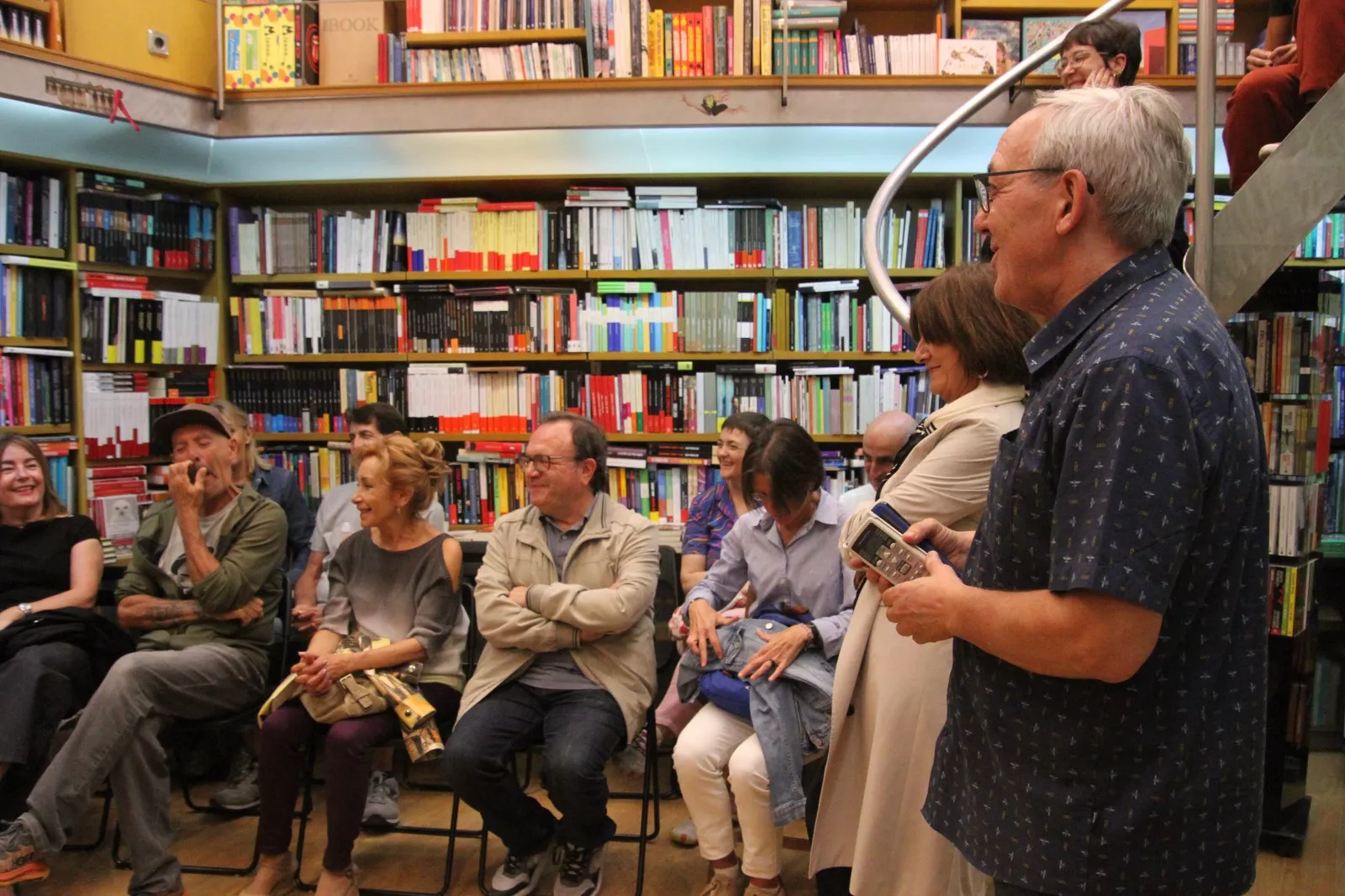 Presentación del libro 77 Gregerías o chilindrinas coloreadas de Paco Paricio. Foto Carlos Neofato