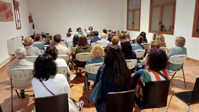 Conversatorio sobre cultura y arte en el medio rural. Conversatorio sobre cultura y arte en el medio rural.