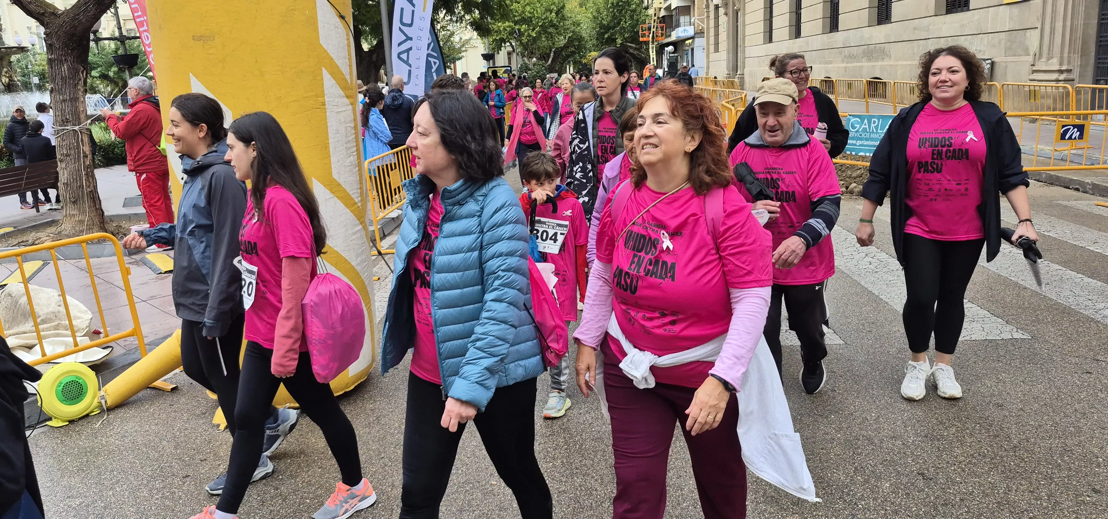 XII Carrera contra el cáncer de Huesca. Foto Myriam Martínez