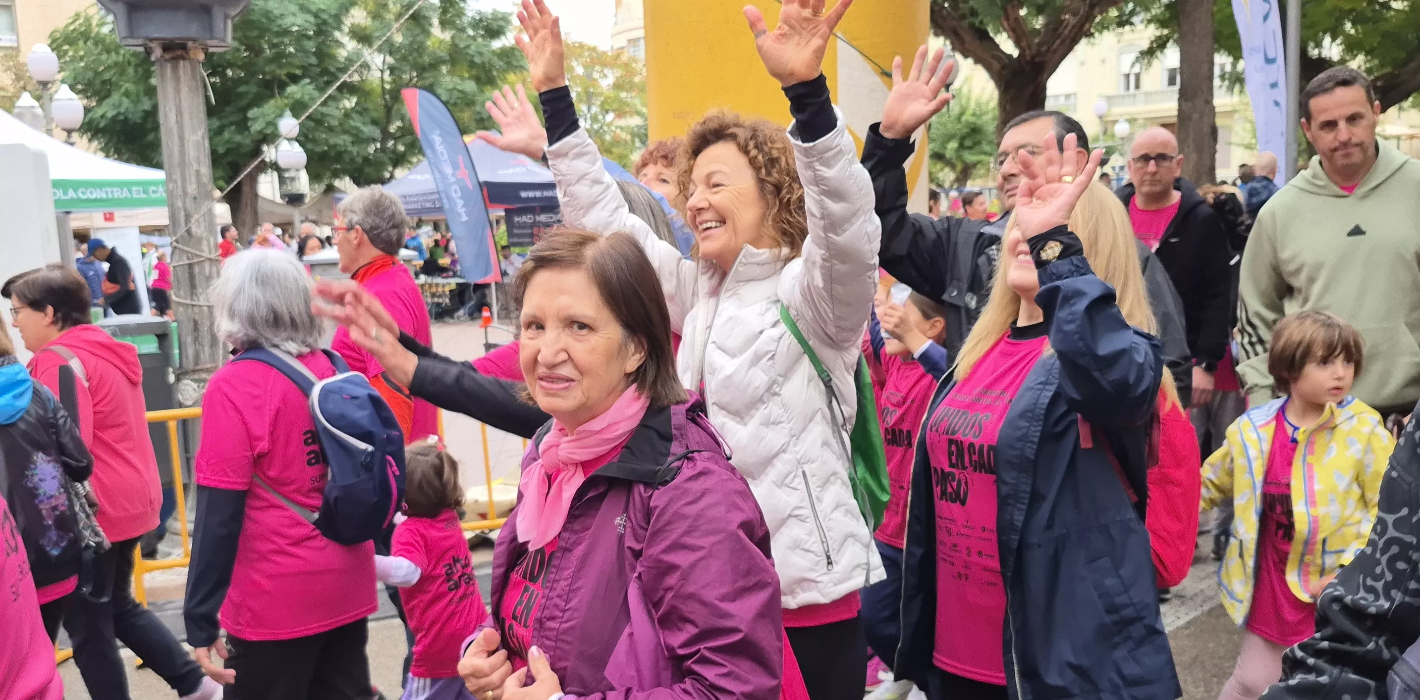 XII Carrera contra el cáncer de Huesca. Foto Myriam Martínez