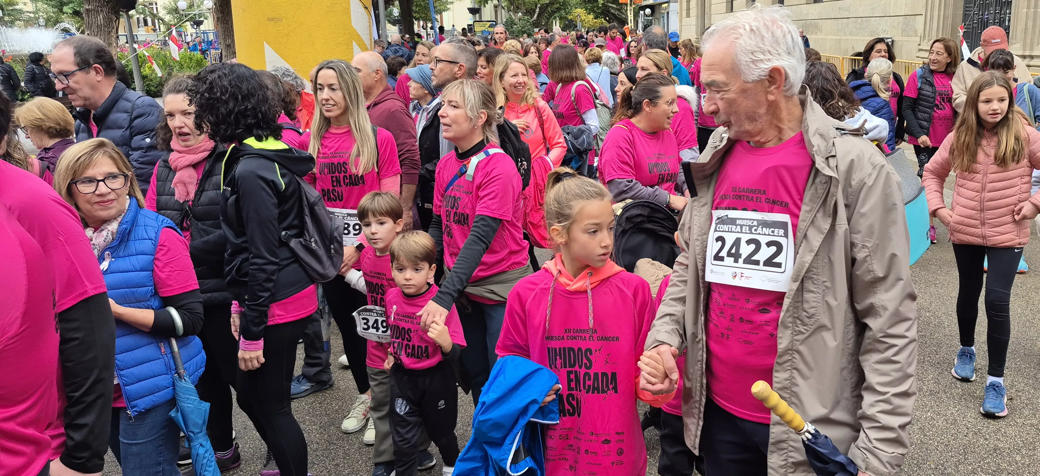 XII Carrera contra el cáncer de Huesca. Foto Myriam Martínez