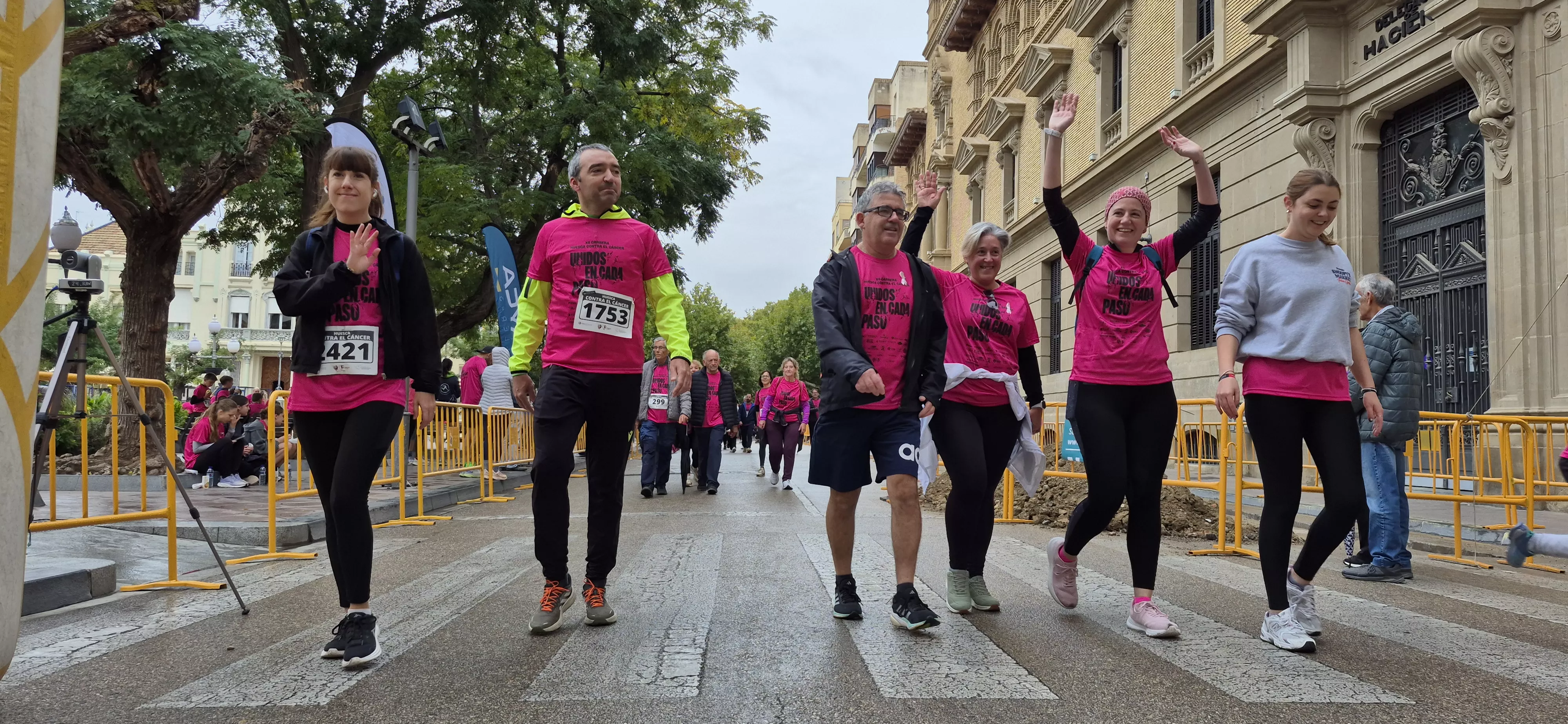 XII Carrera contra el cáncer de Huesca. Foto Myriam Martínez